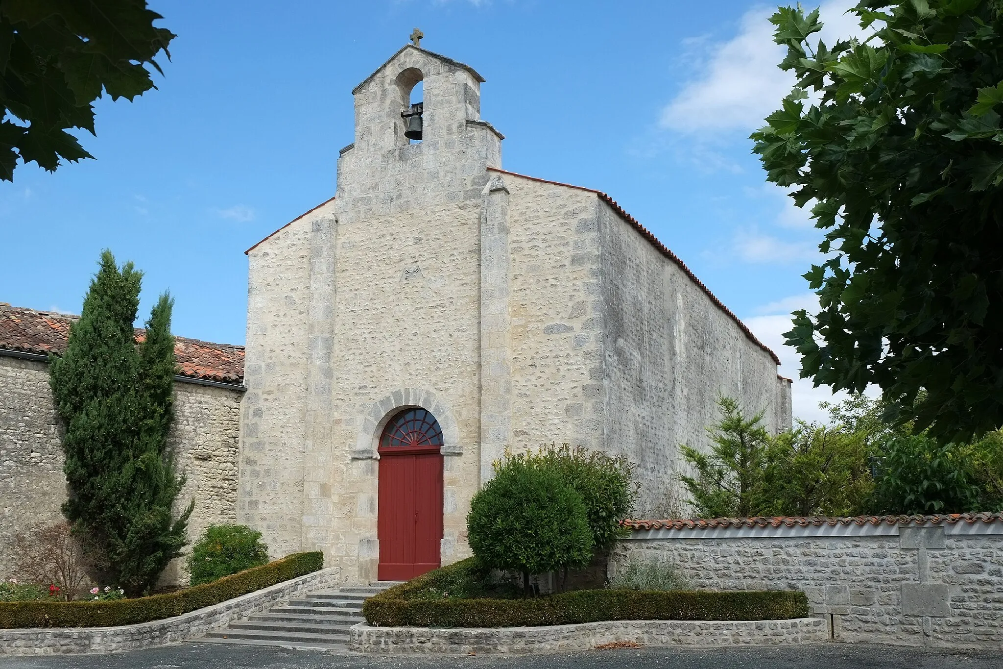 Photo showing: Église Saint-Pierre Le Gicq Charente-Maritime France