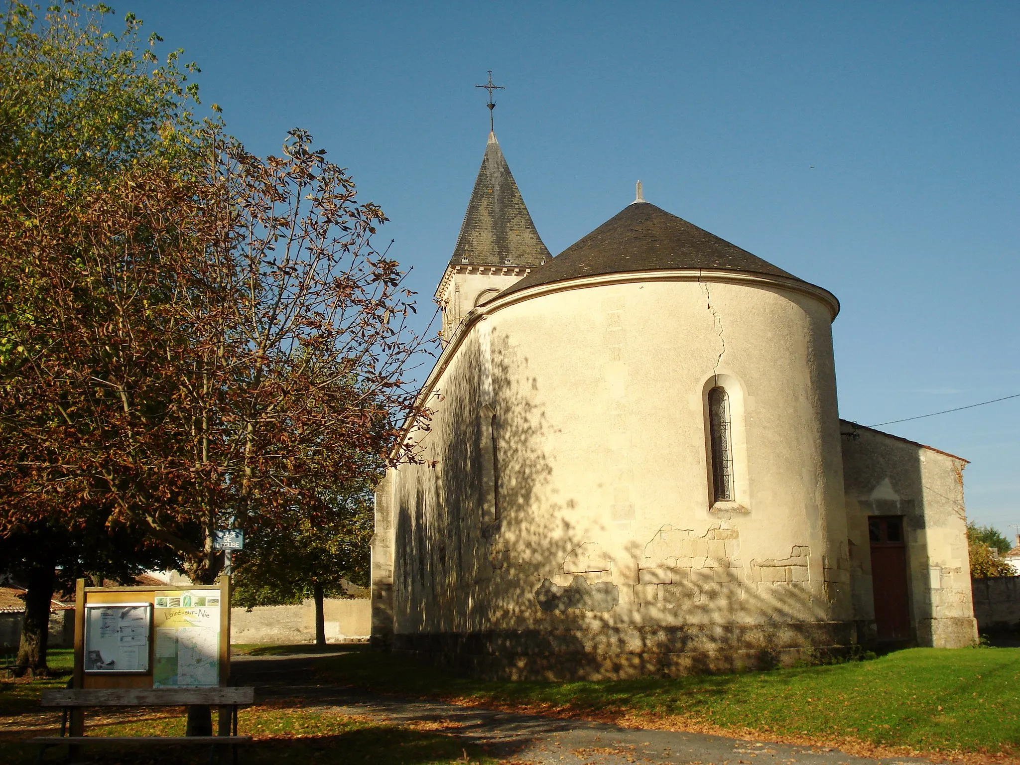 Photo showing: Eglise de Loiré-sur-Nie en Charente-Maritime