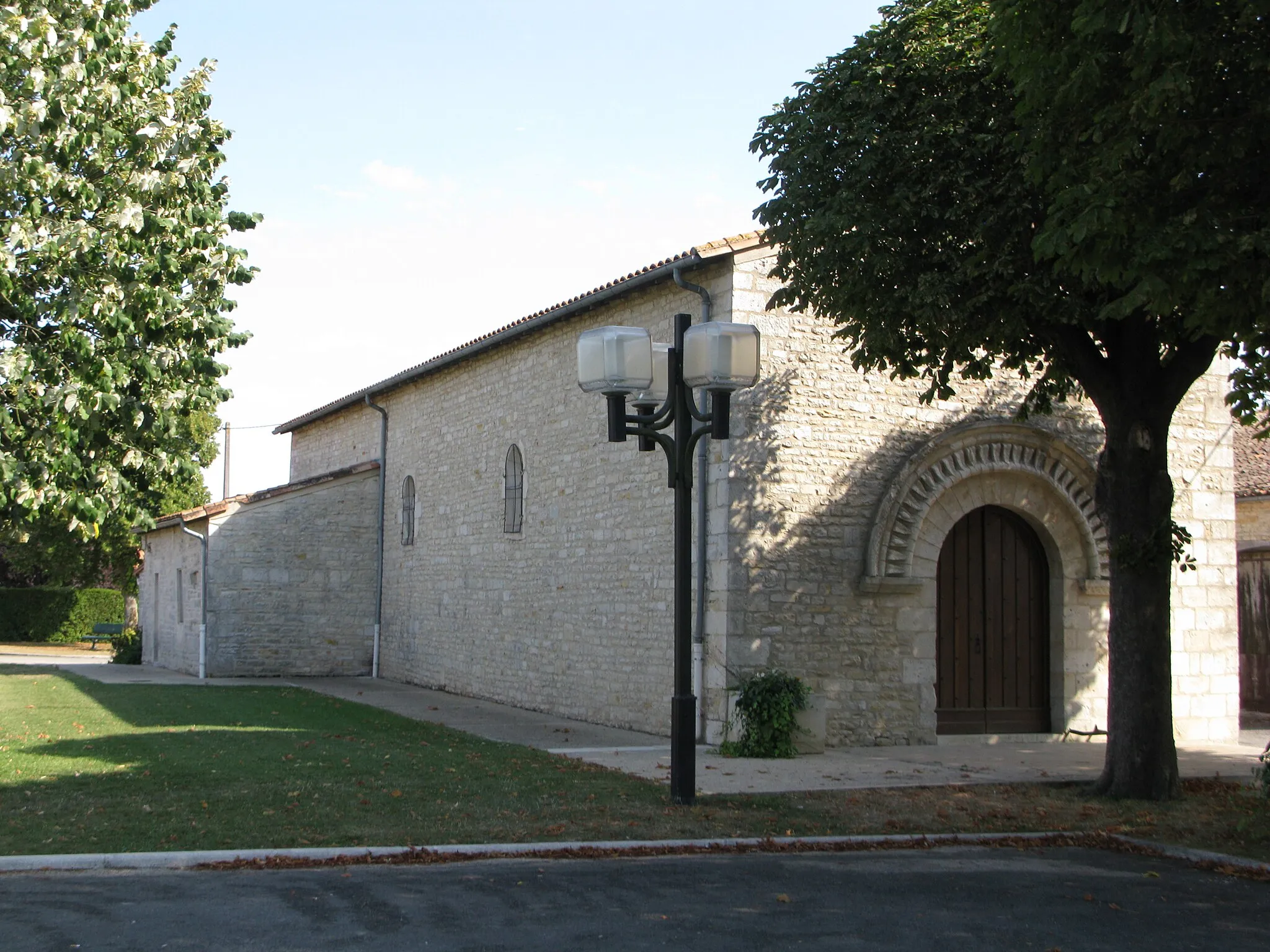 Photo showing: Église de Granzay