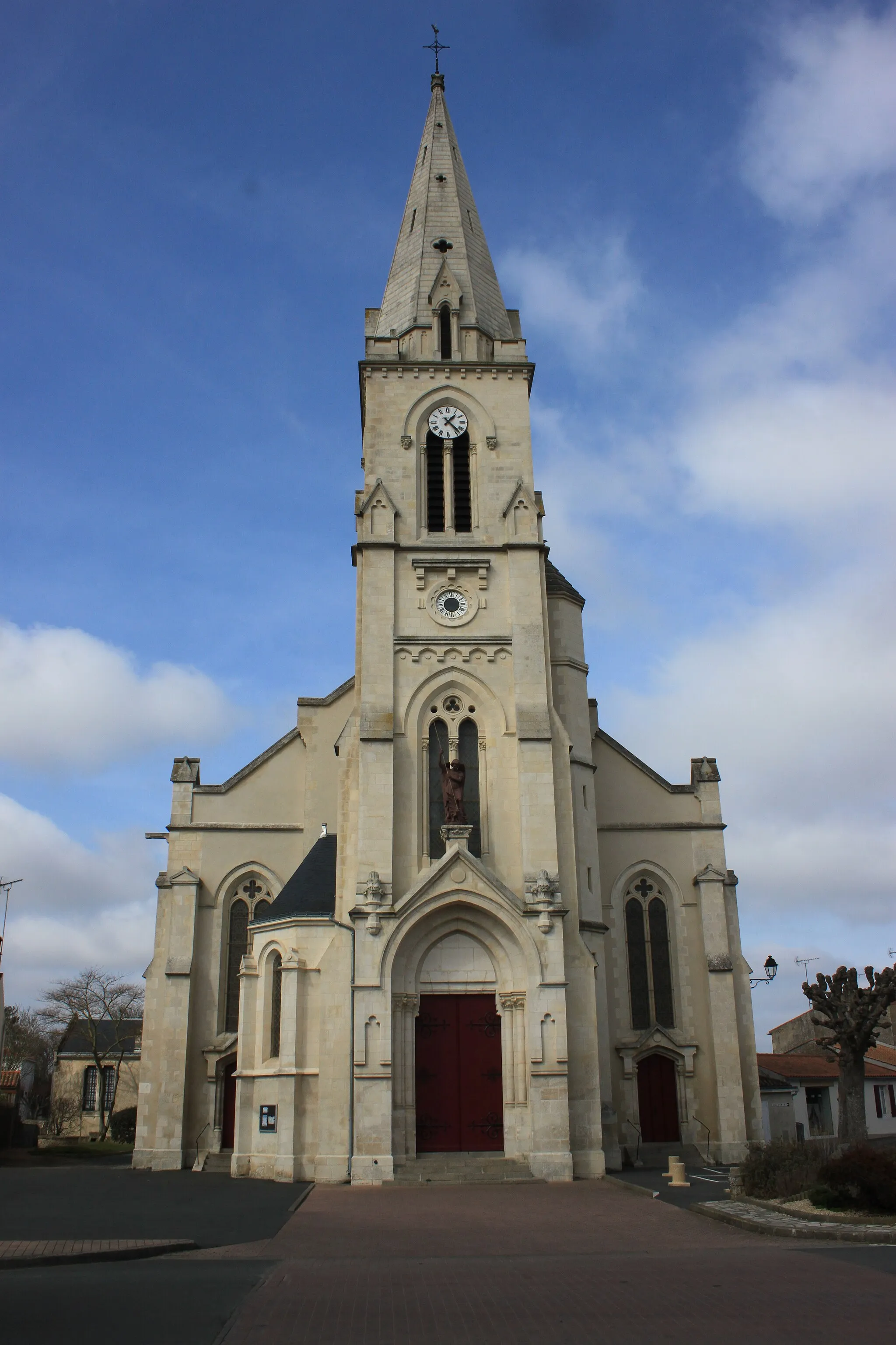 Photo showing: Église Saint-Michel (1899), Fr-44-Saint-Michel-en-l'Herm