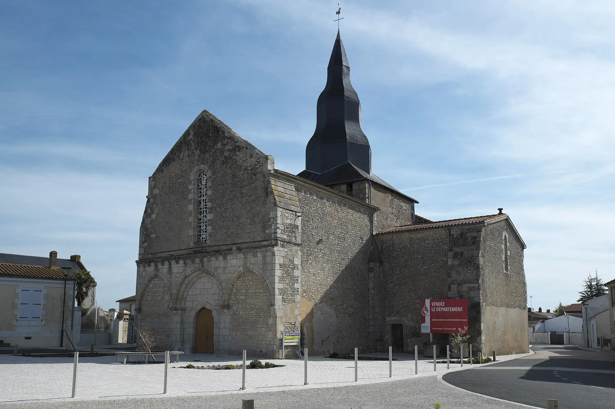 Photo showing: Katholische Kirche Saint-Jean-l'Évangeliste in Triaize im Département Vendée (Pays de la Loire/Frankreich)