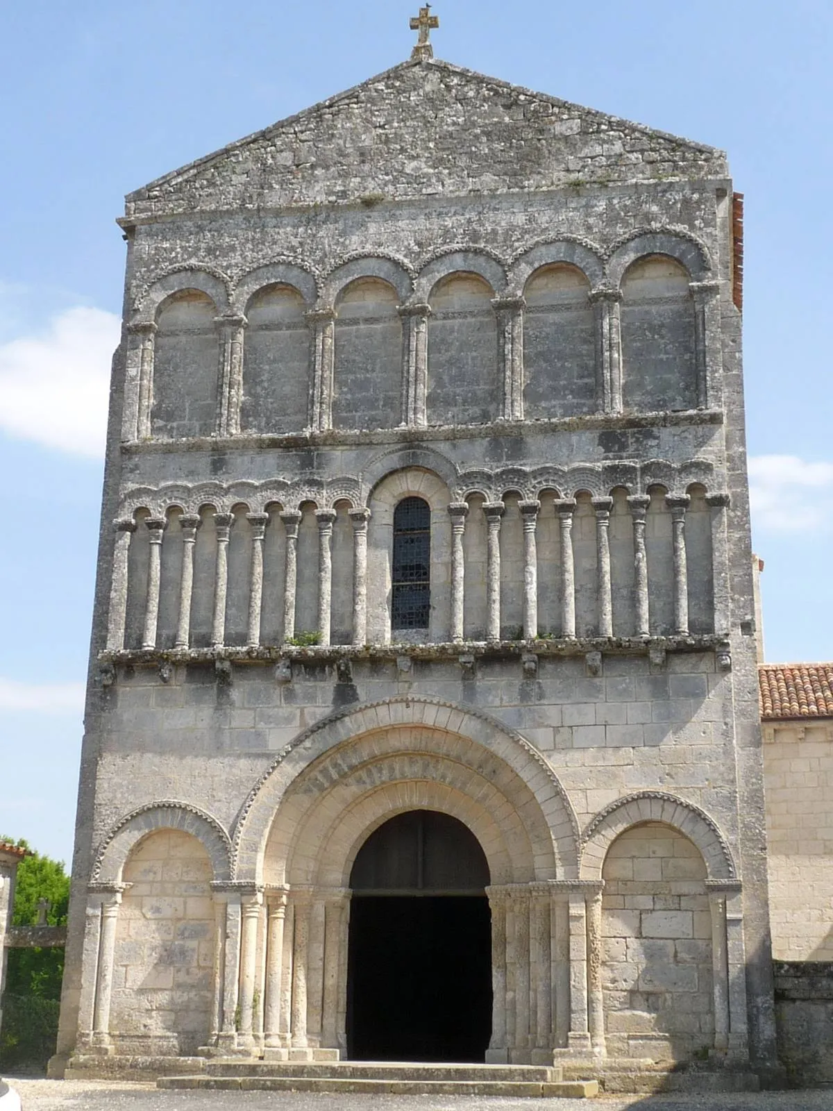 Photo showing: Eglise de Bourg-Charente, Charente, France