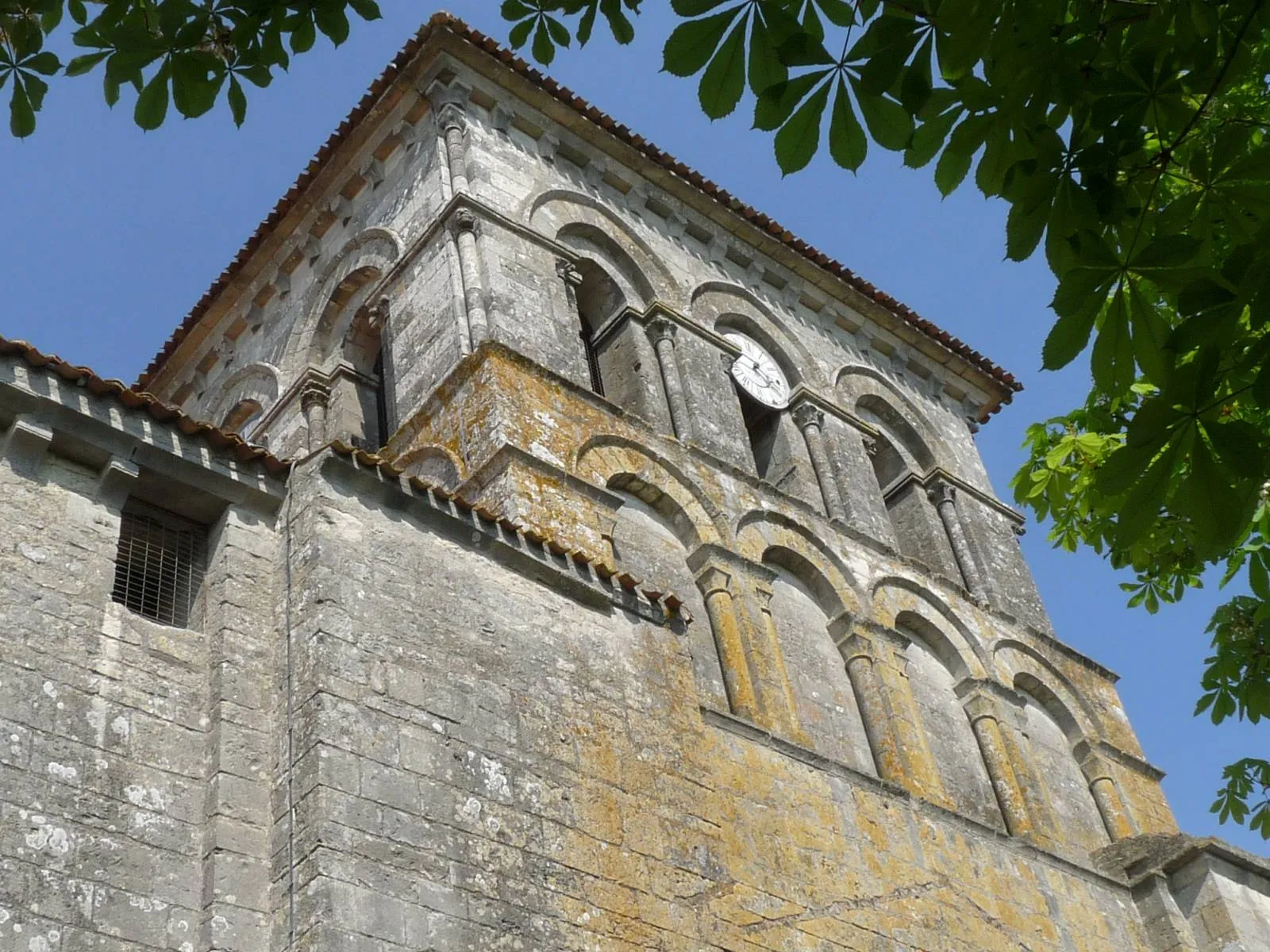 Photo showing: Eglise de Sigogne, Charente, France