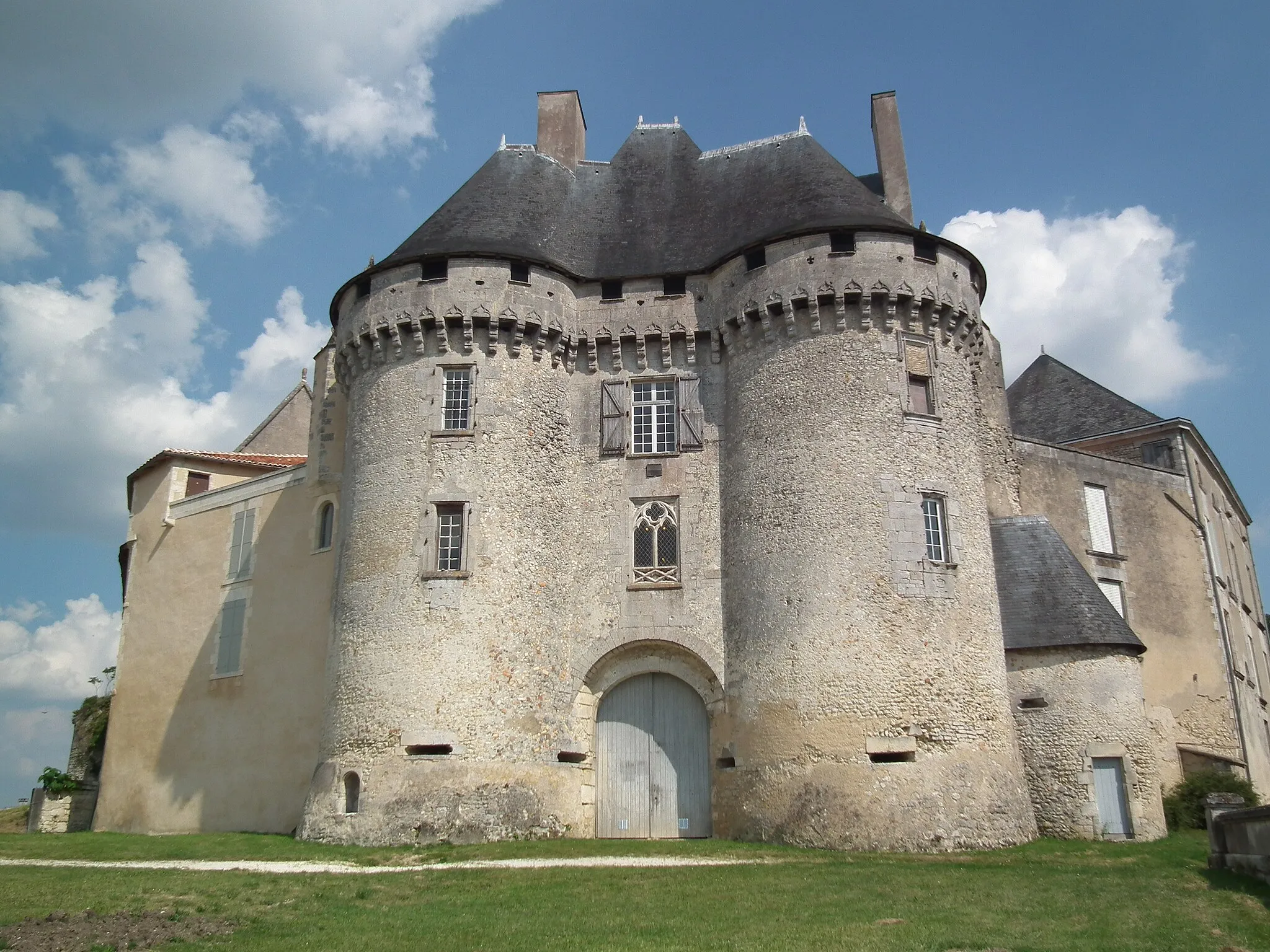 Photo showing: Le château de Barbezieux