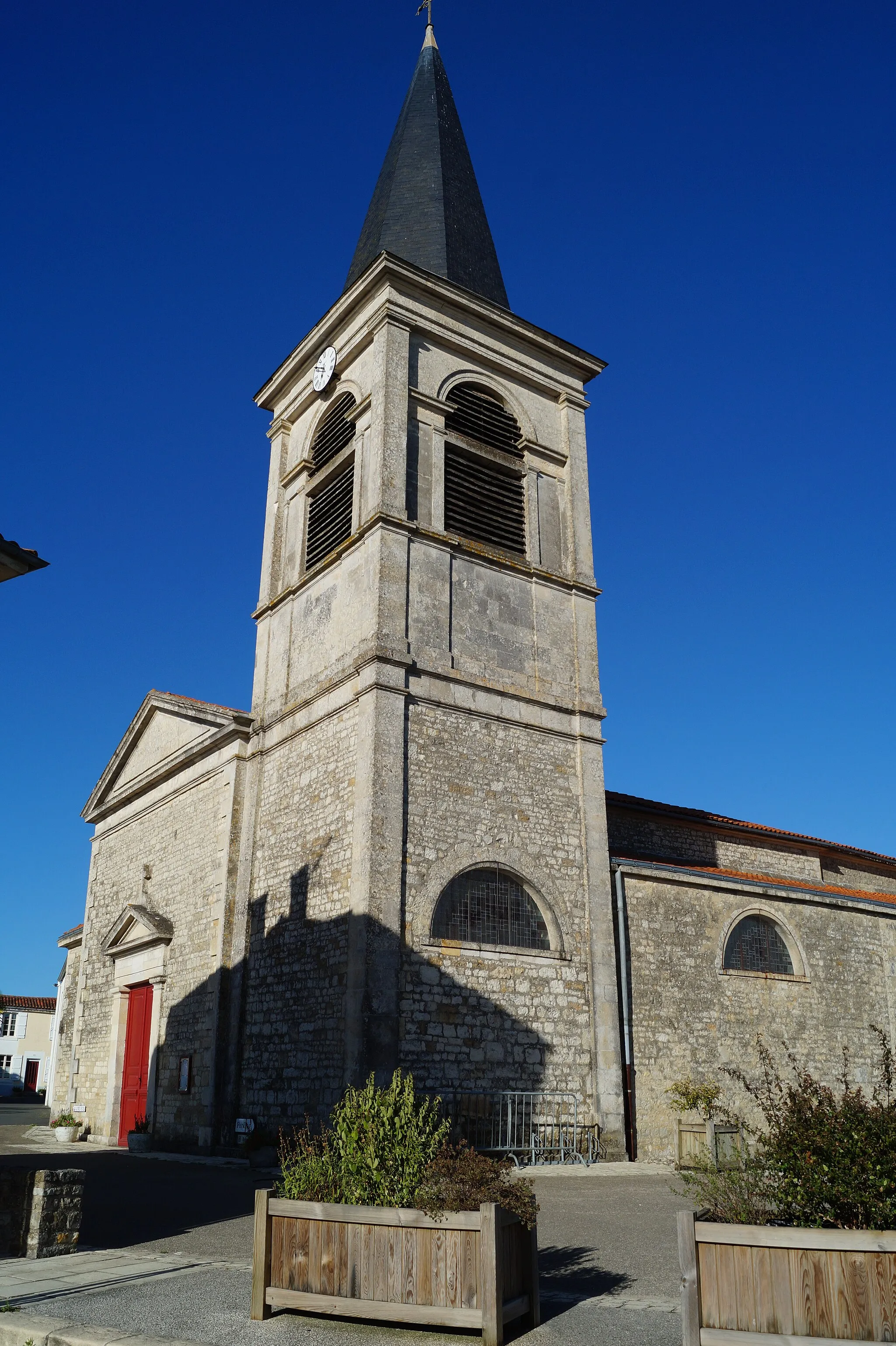 Photo showing: L’église Saint-Remi de Pissotte.