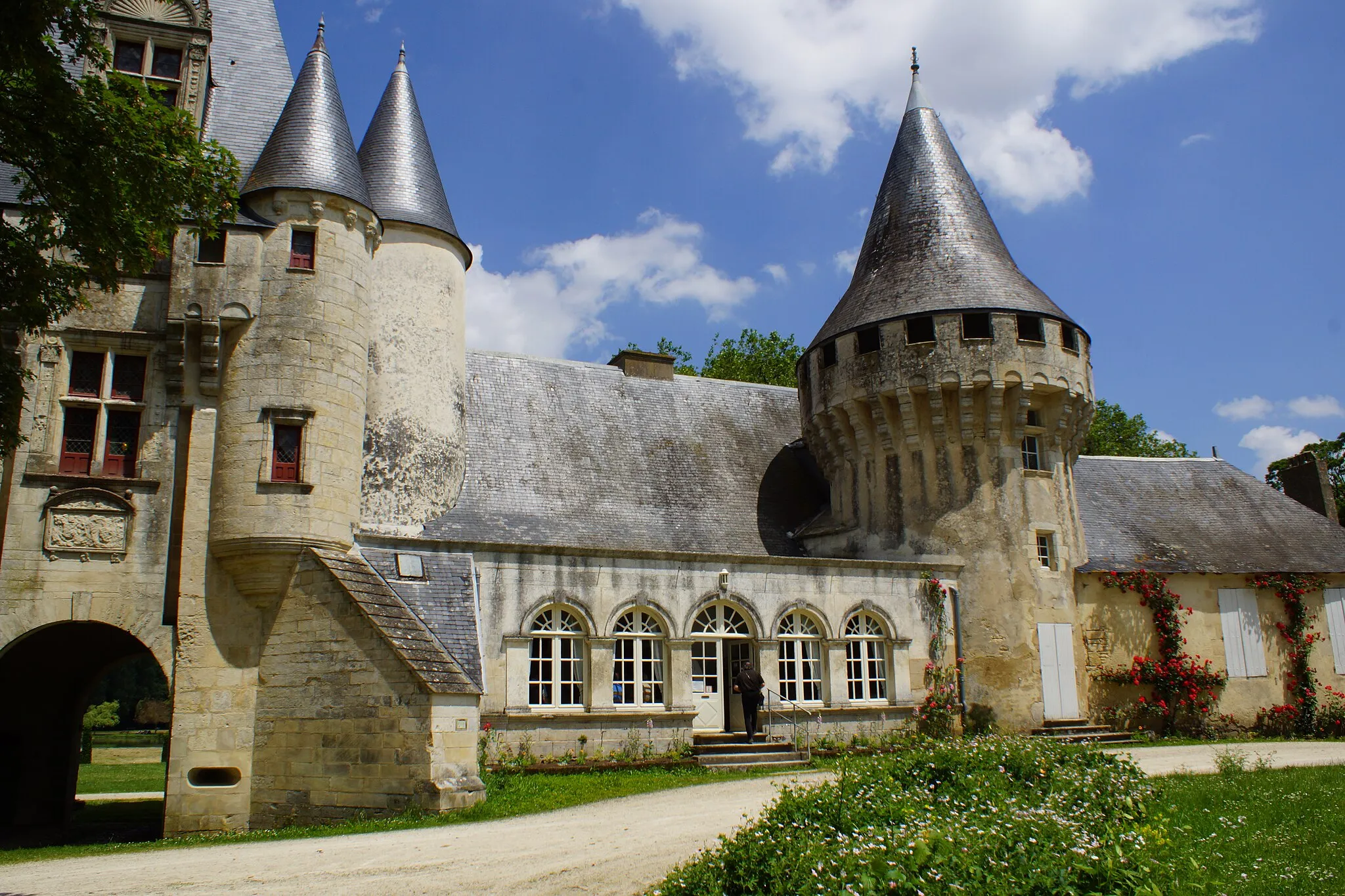 Photo showing: Le château de Javarzay à Chef-Boutonne.
