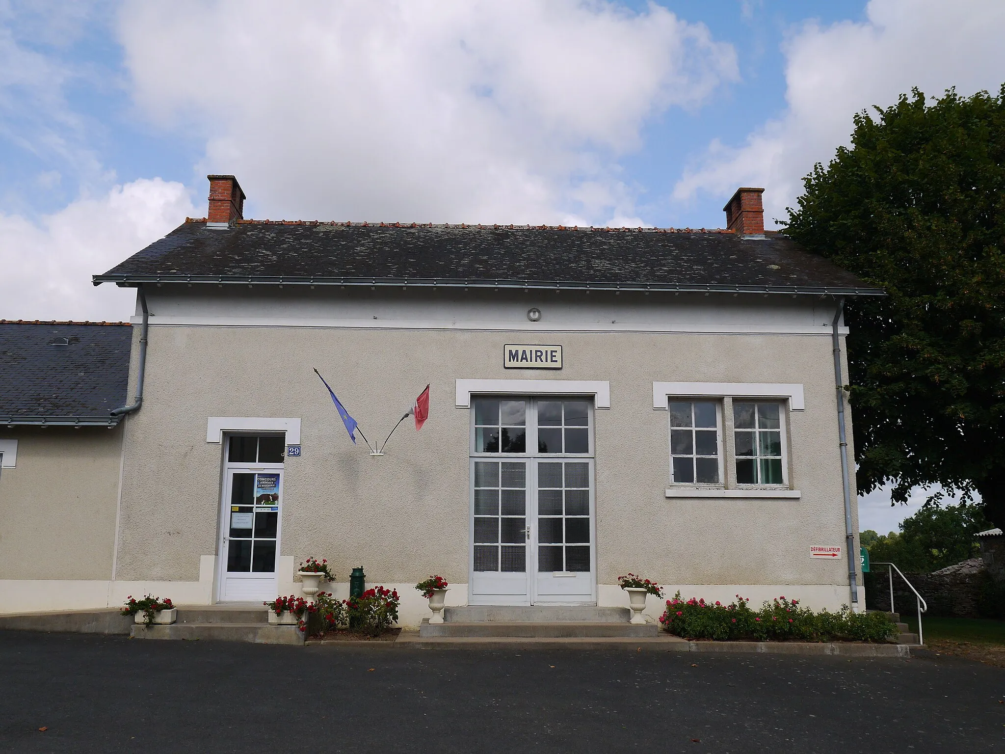 Photo showing: La mairie de Cléré-sur-Layon (Maine-et-Loire, France).