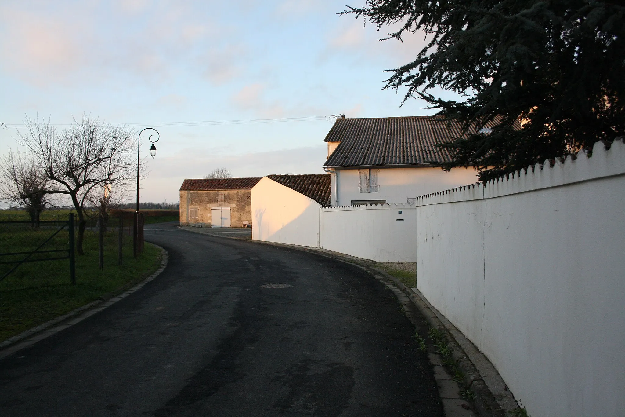 Photo showing: Bernay, commune de Bernay-Saint-Martin (Charente-Maritime, France).