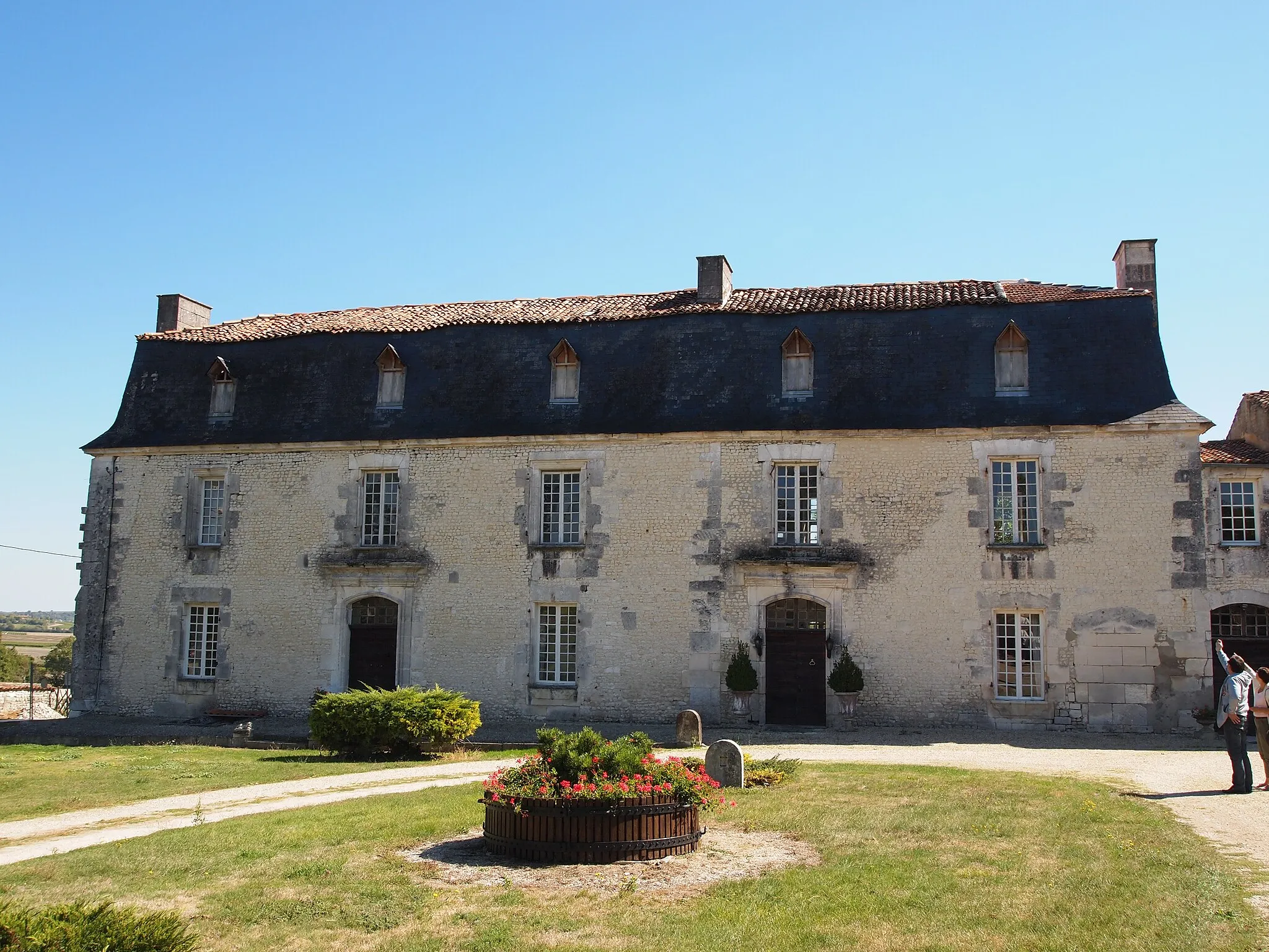 Photo showing: château de Roissac à Angeac-Champagne en Charente, France