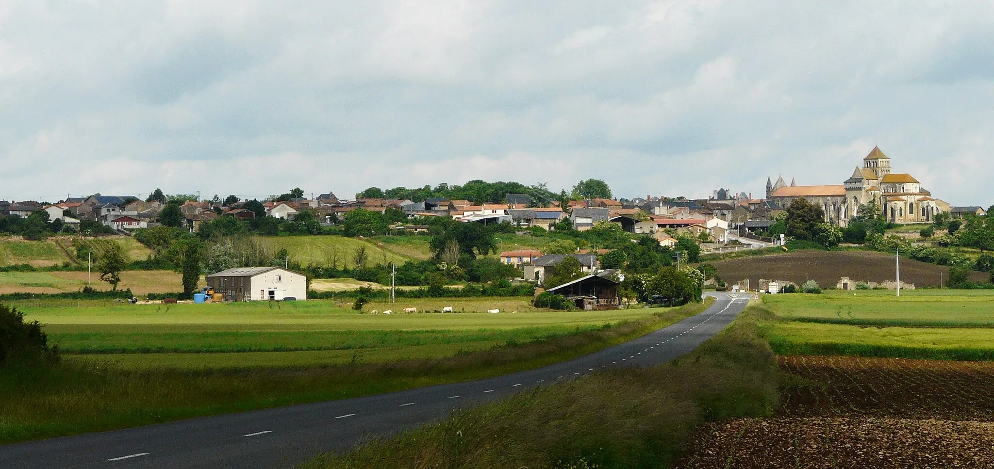 Photo showing: Vue générale de Saint-Jouin-de-Marnes