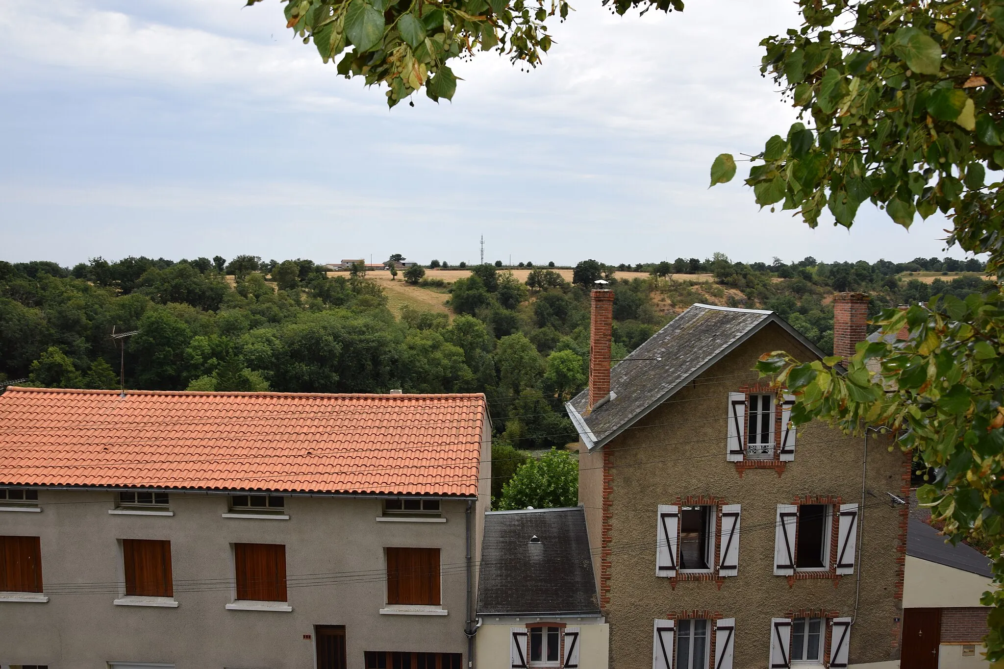 Photo showing: Argenton-les-Vallées