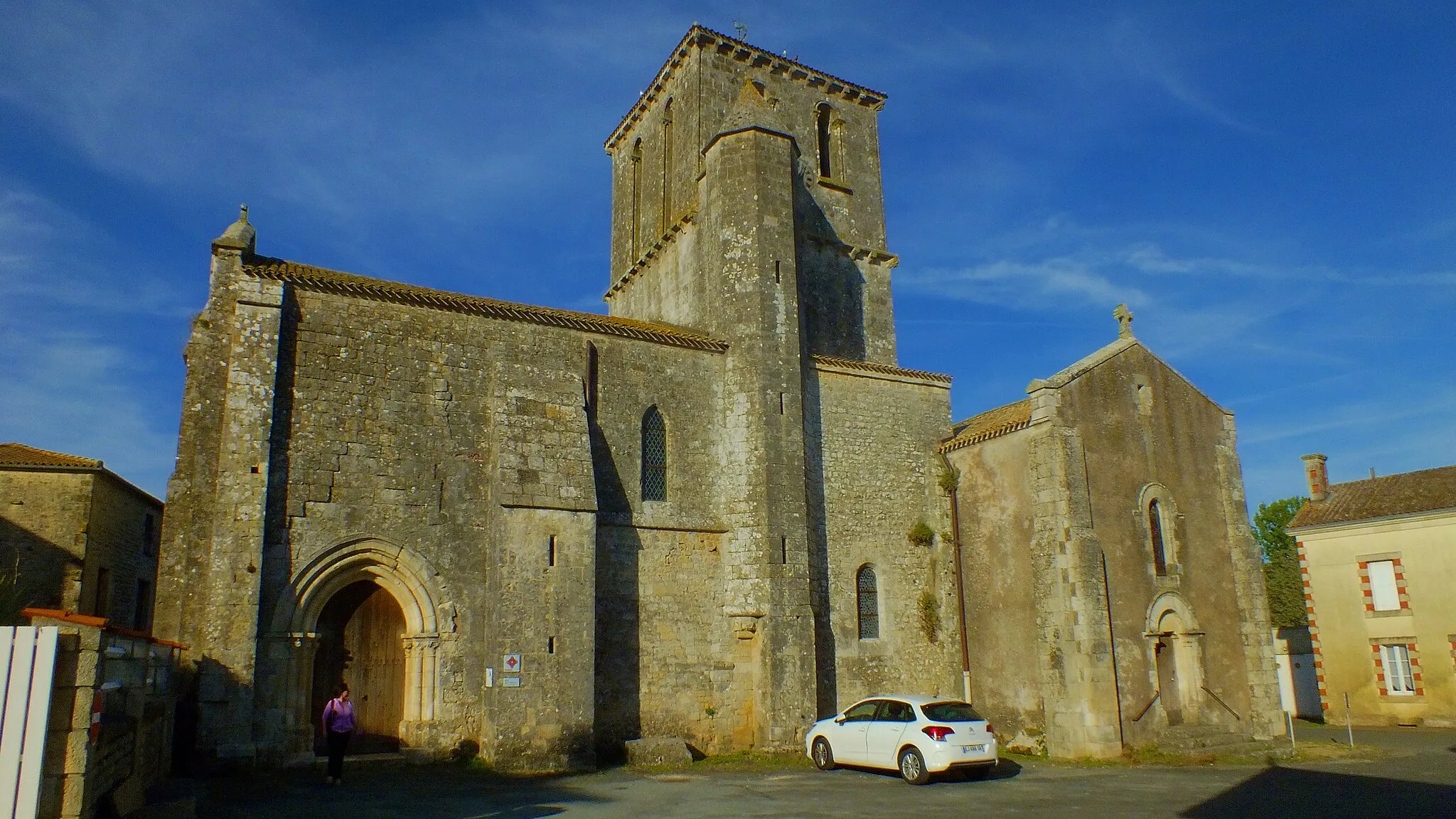 Photo showing: Bécéleuf - Eglise Saint-Maurice