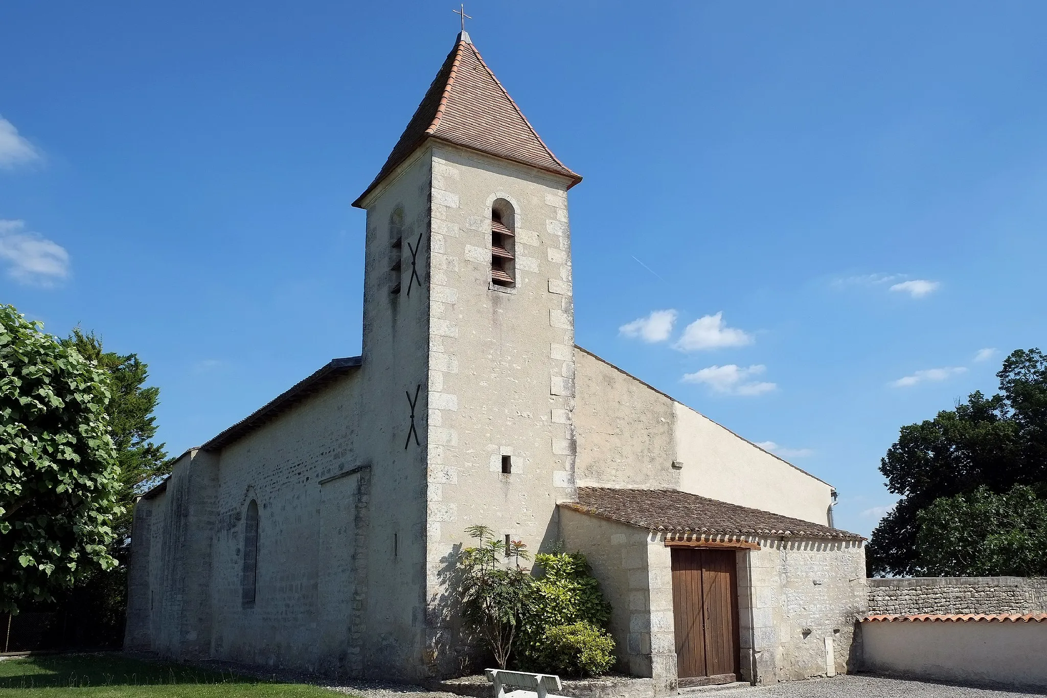 Photo showing: Église Saint-Pierre Cramchaban Charente-Maritime France