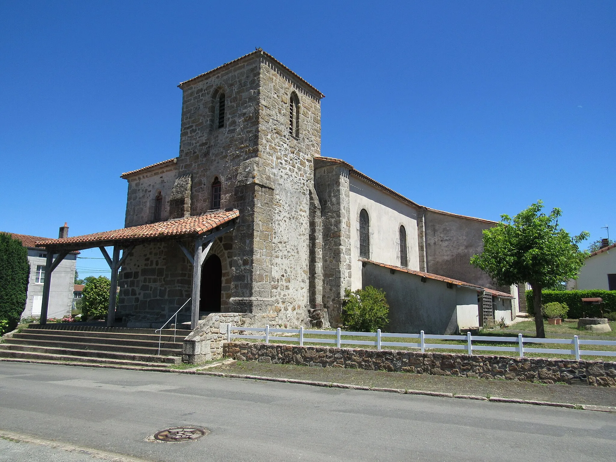 Photo showing: église Saint Etienne