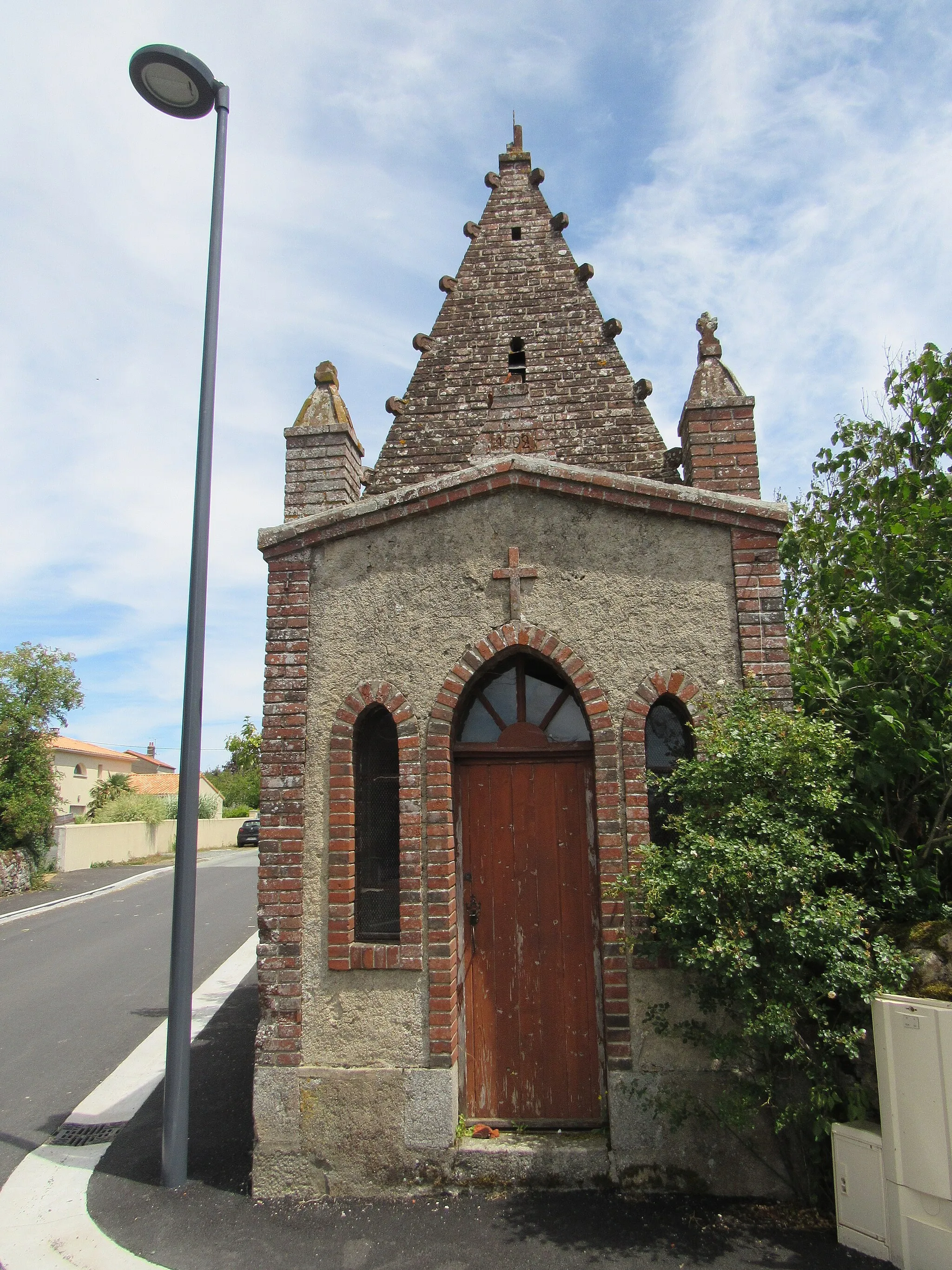 Photo showing: Chapelle dont l'origine remonte au XVII° siècle