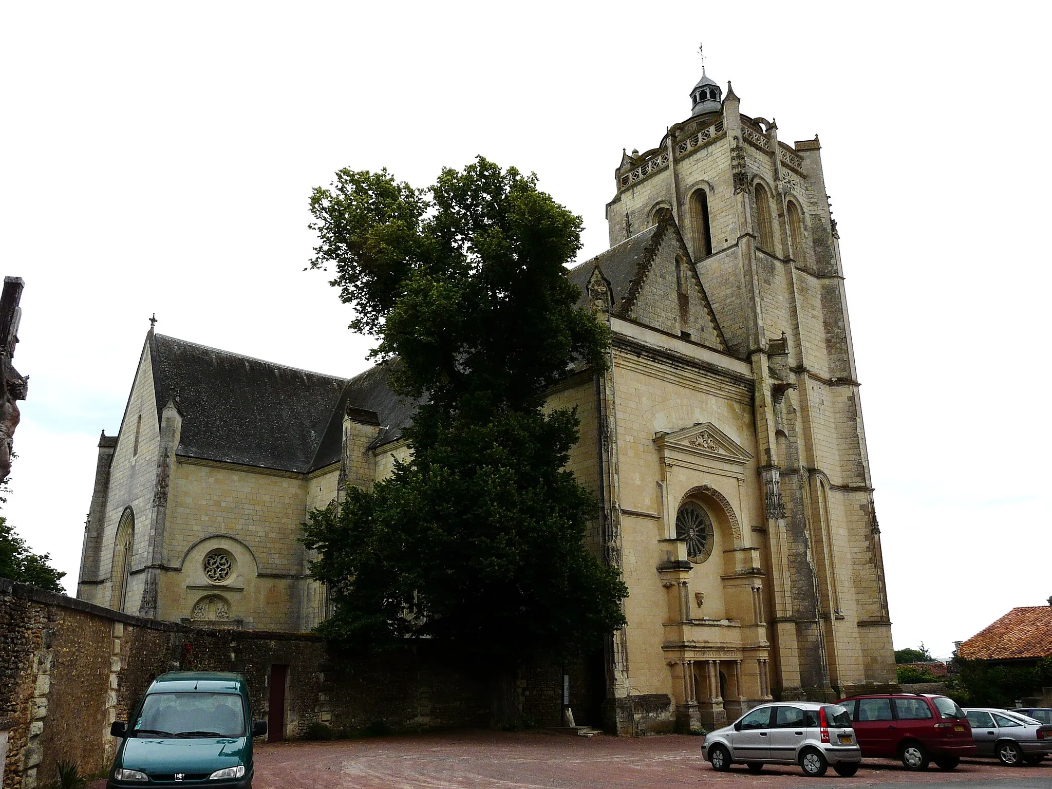 Photo showing: Collégiale Saint Maurice d'Oiron