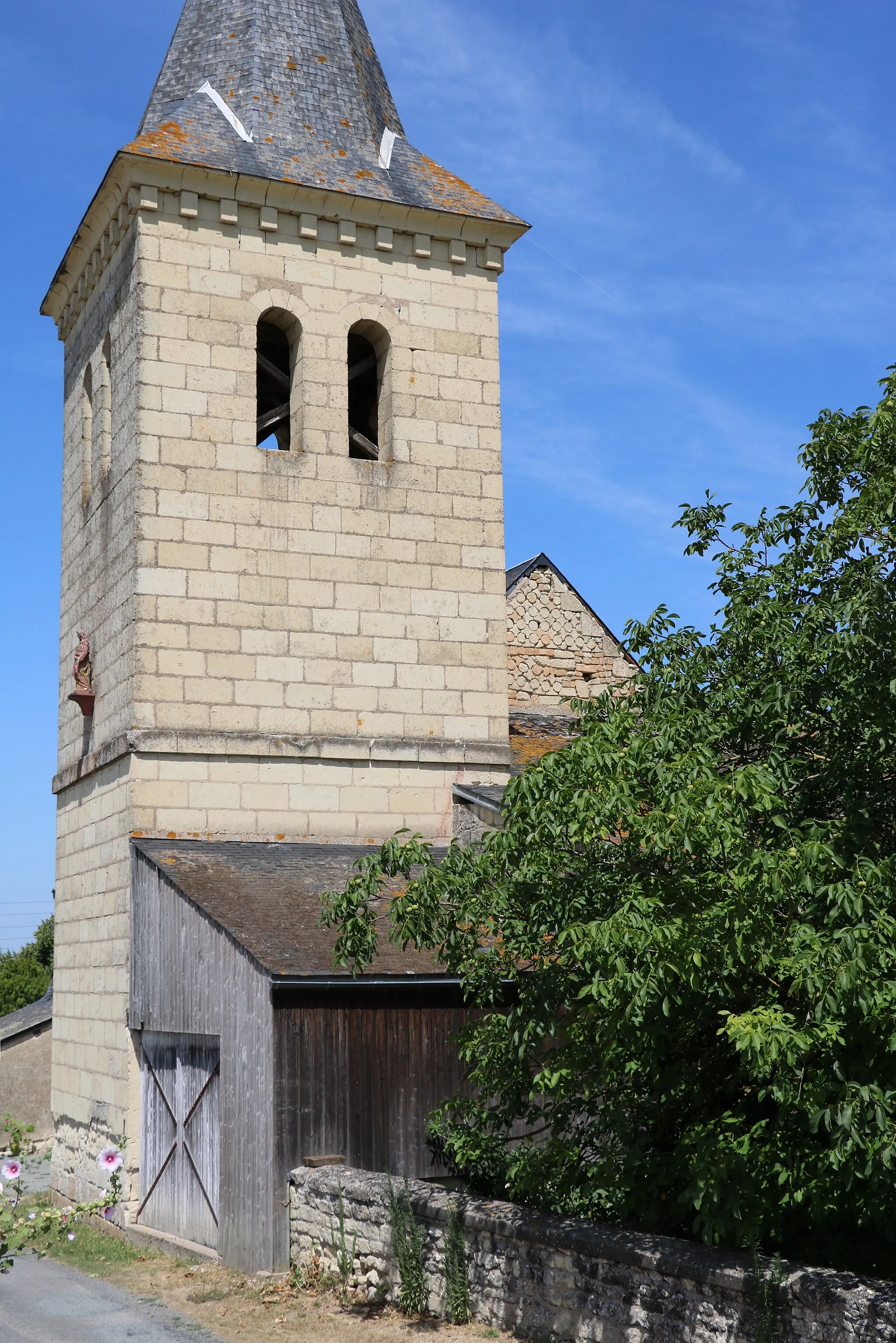 Photo showing: Tourtenay - Eglise Saint-Pierre