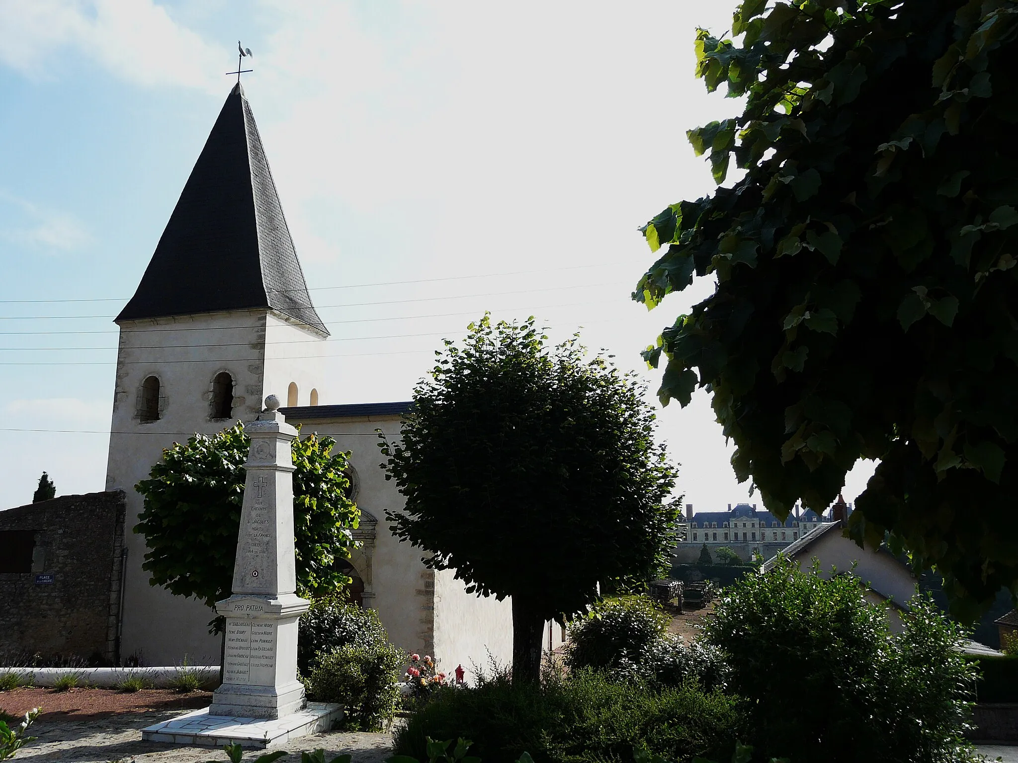 Photo showing: L'église de Saint-Jacques-de-Thouars