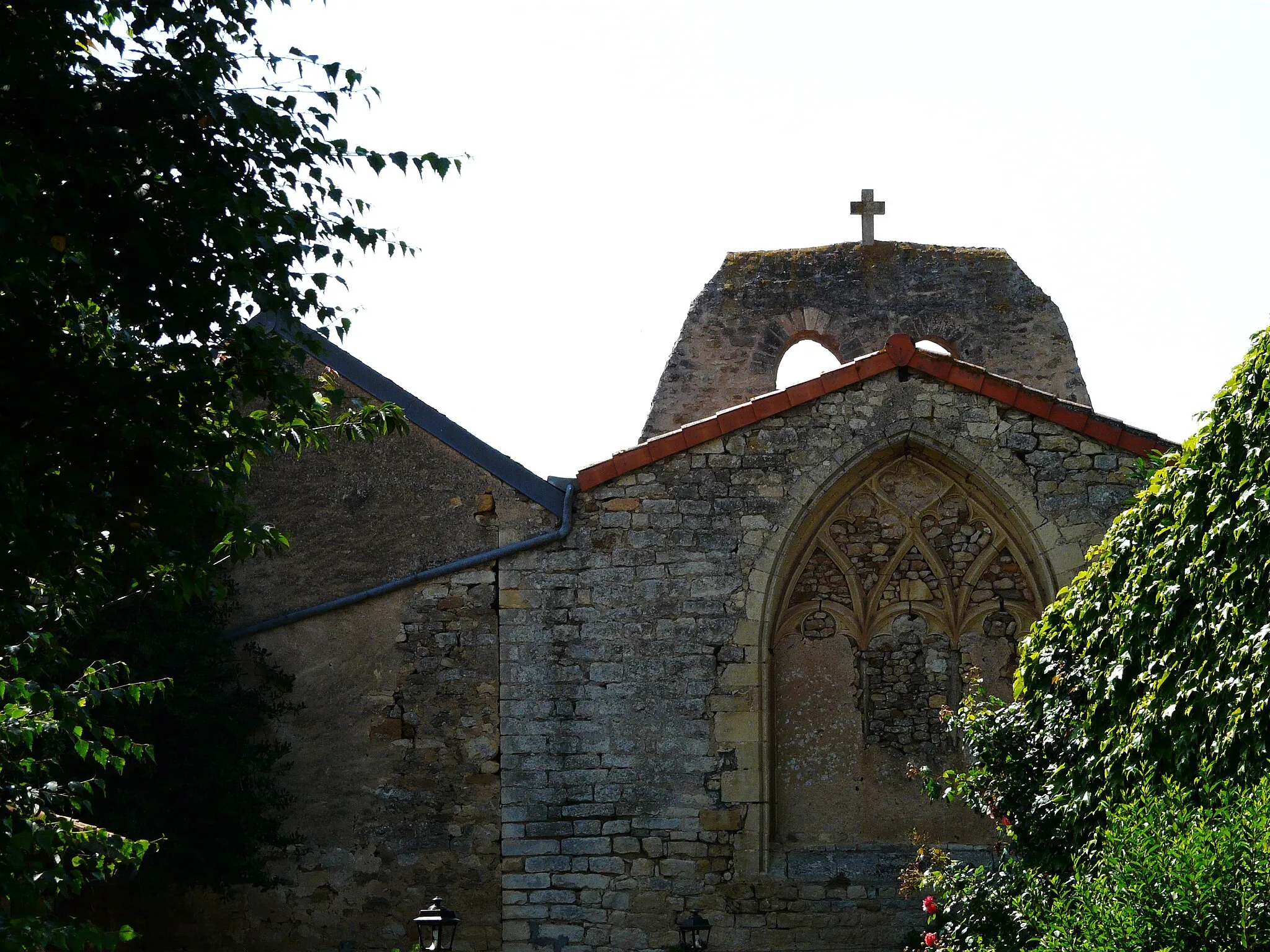 Photo showing: Église Saint Pierre de Missé