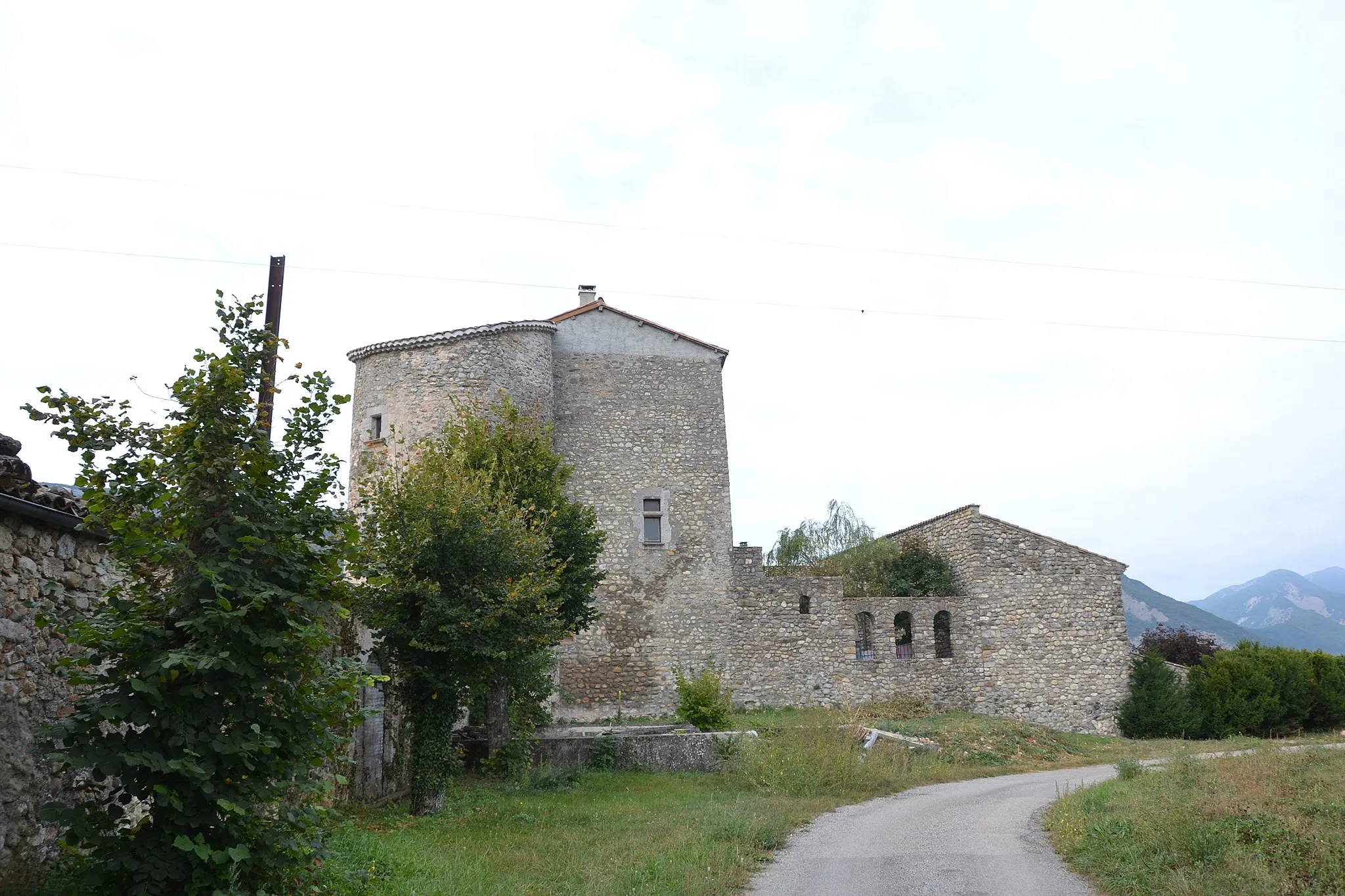 Photo showing: Chateau  de La Bâtie-Montsaléon