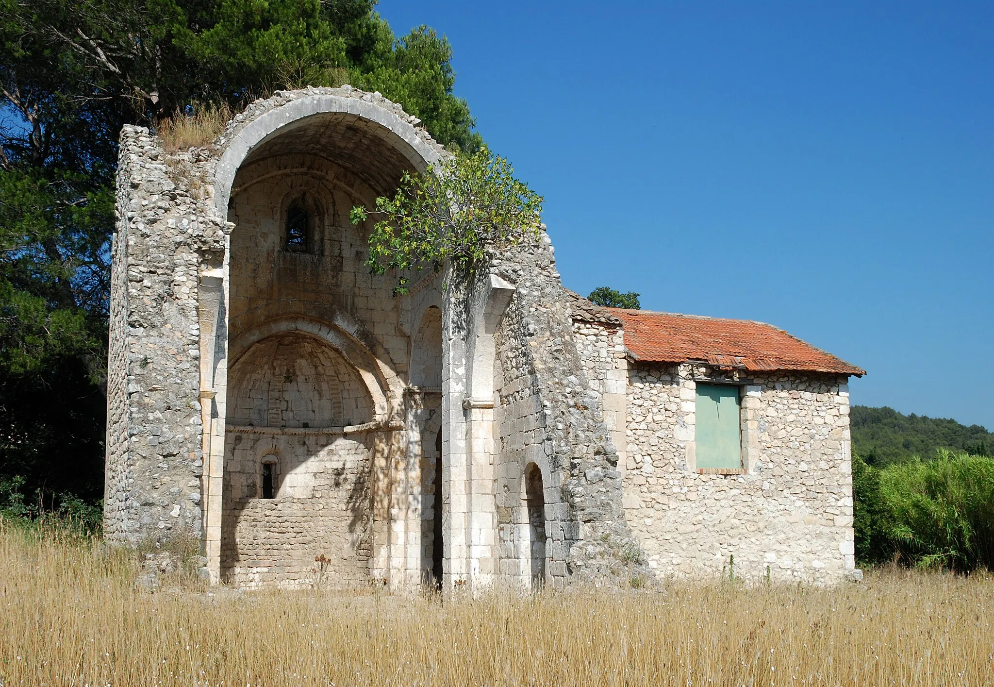 Photo showing: France - Provence - Chapelle Saint-Véran d'Orgon