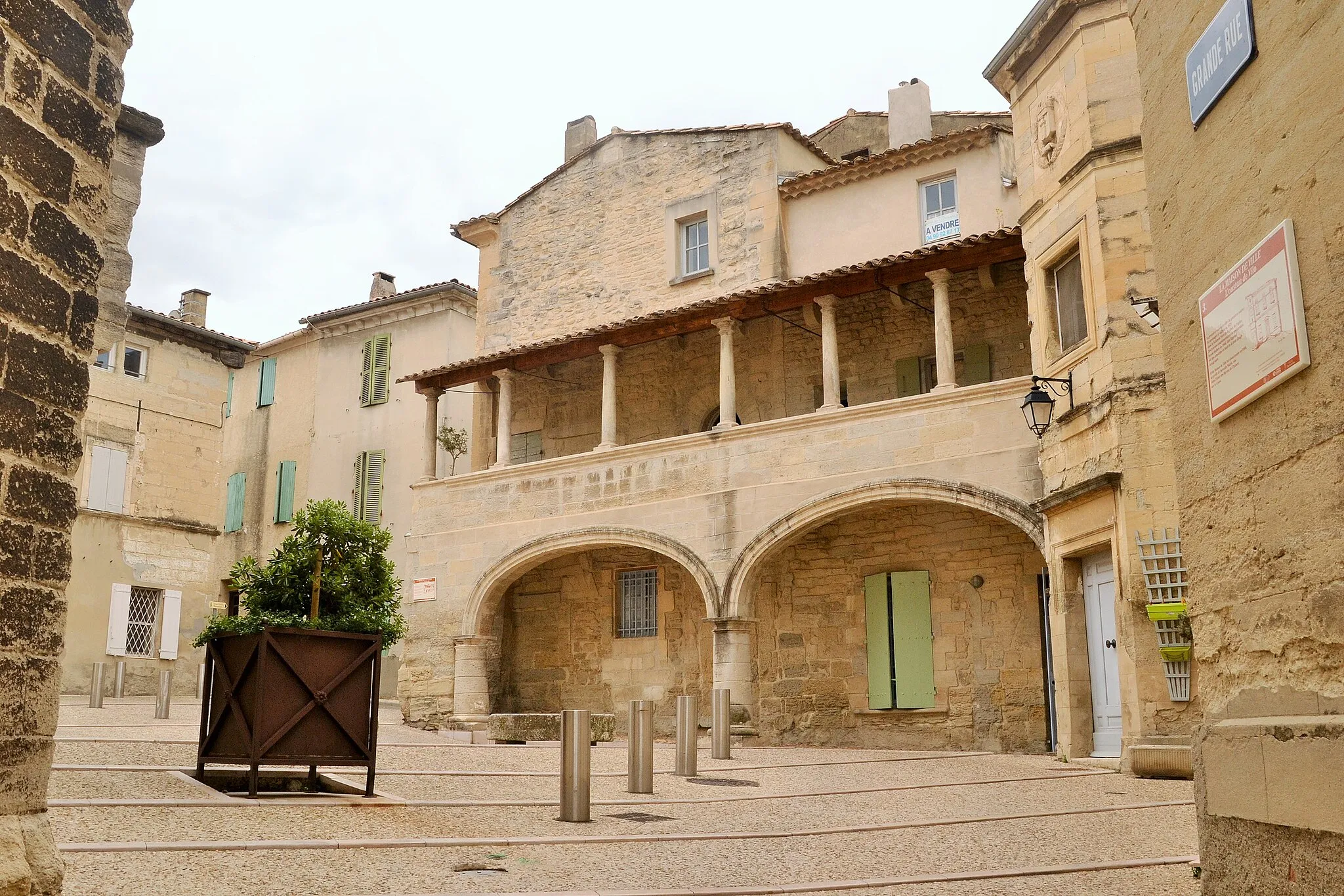 Photo showing: La Maison des Chevaliers.