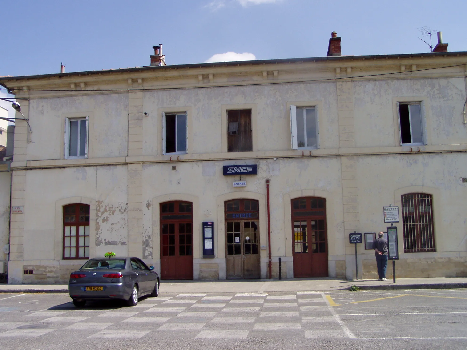 Photo showing: Train station of Manosque - Gréoux-les-Bains
