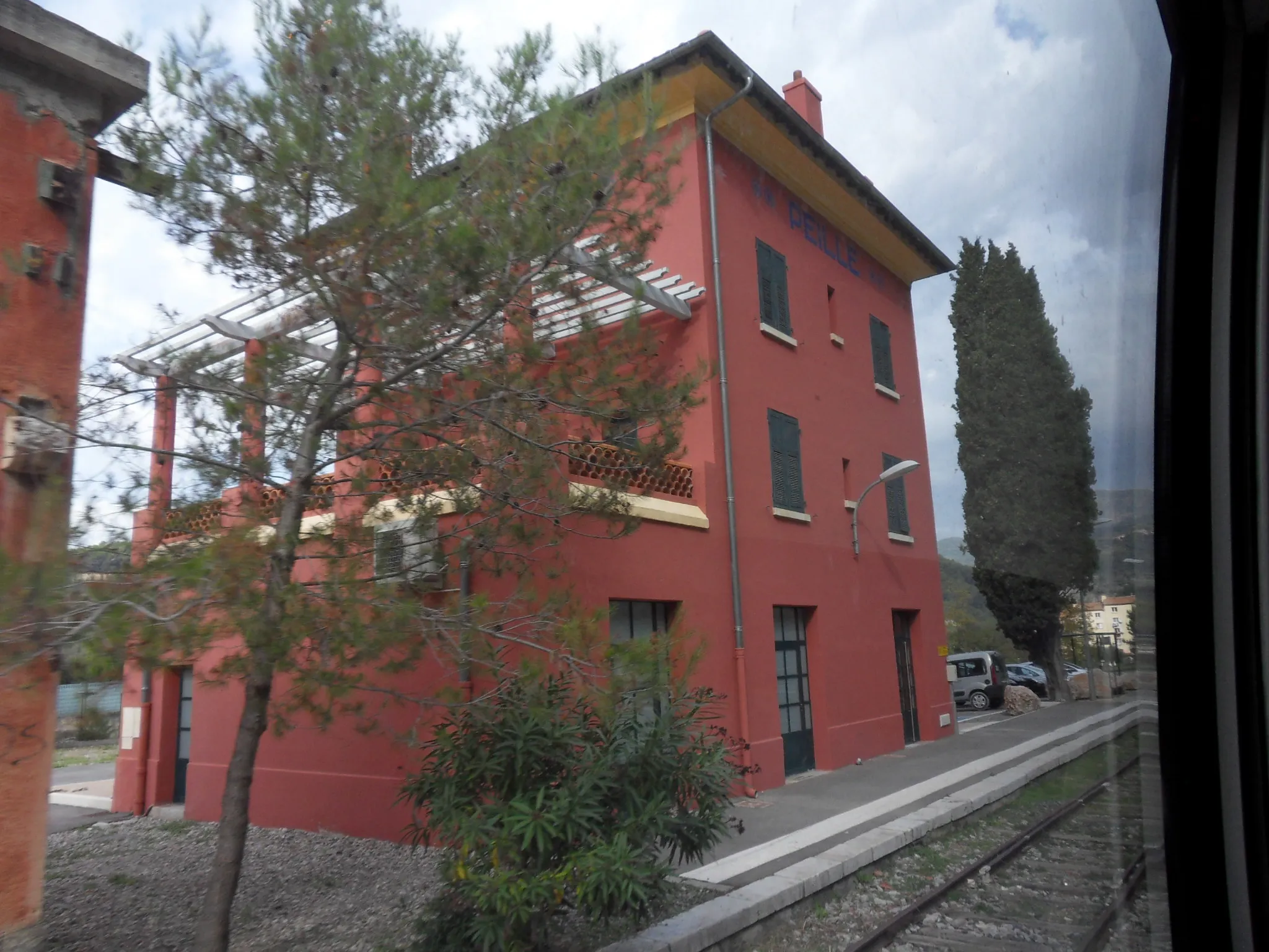 Photo showing: The train station of Peille, France.