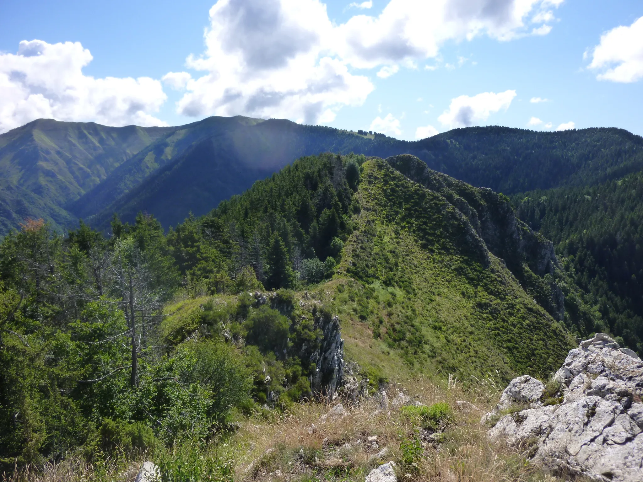 Photo showing: 1er sommet sur la crête après la cime de l'Arpiha