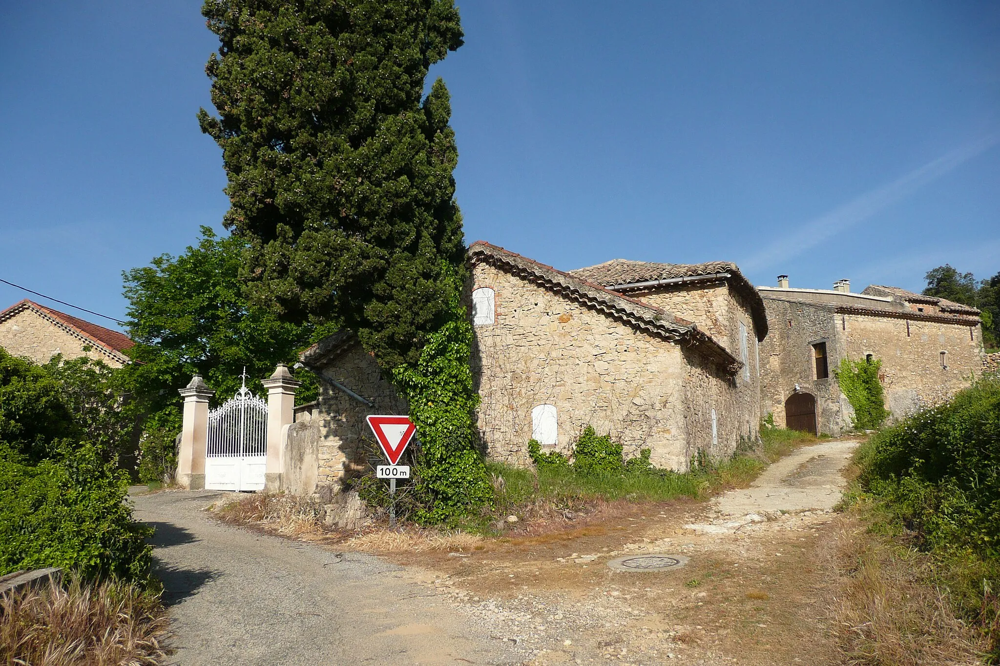 Photo showing: Entre Carsan et Saint-Alexandre (Gard).