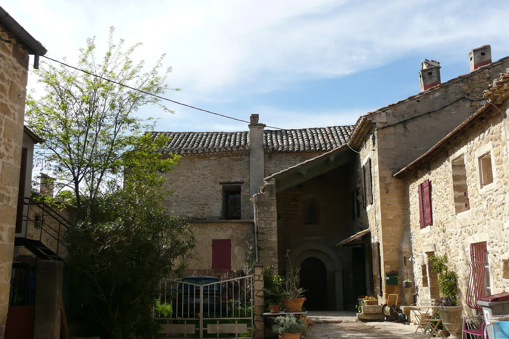 Photo showing: Four commune de Sauveterre.