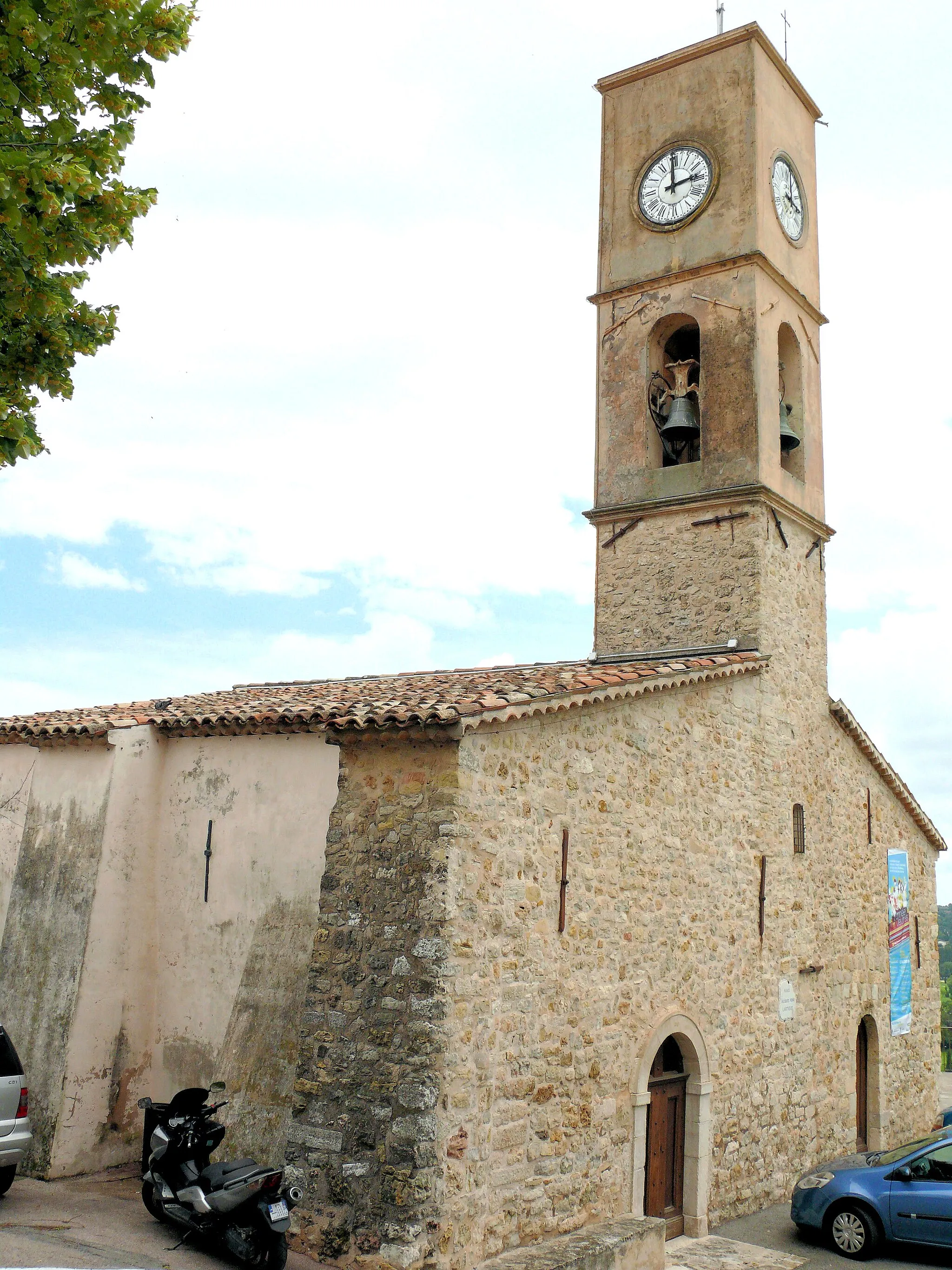 Photo showing: Opio - Eglise Saint-Trophime