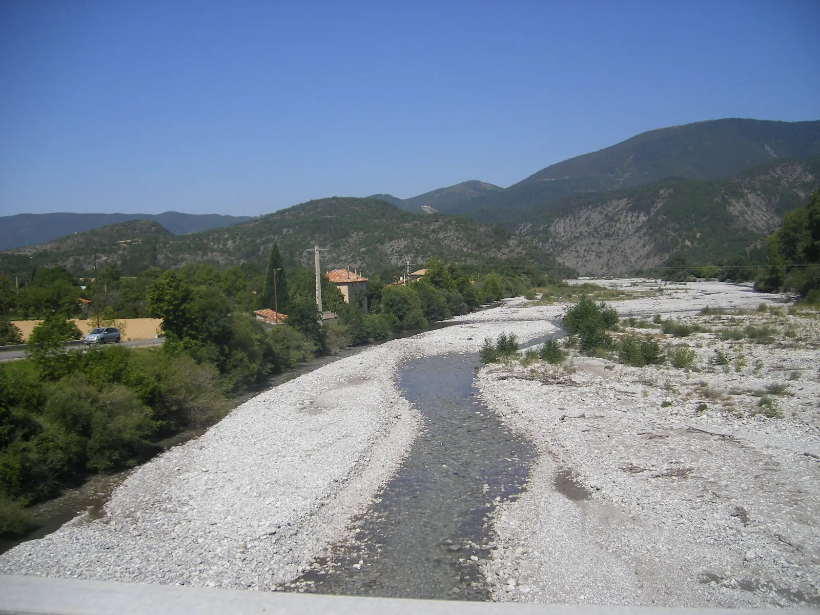 Photo showing: The Bléone near La Javie (where the D900 route crossing)