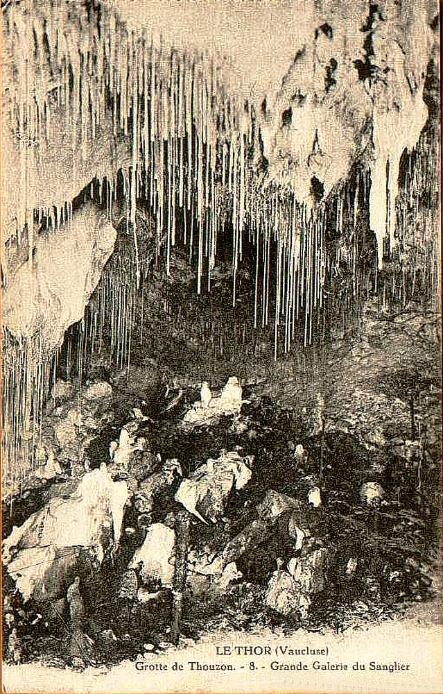 Photo showing: Le Thor grotte de Thouzon