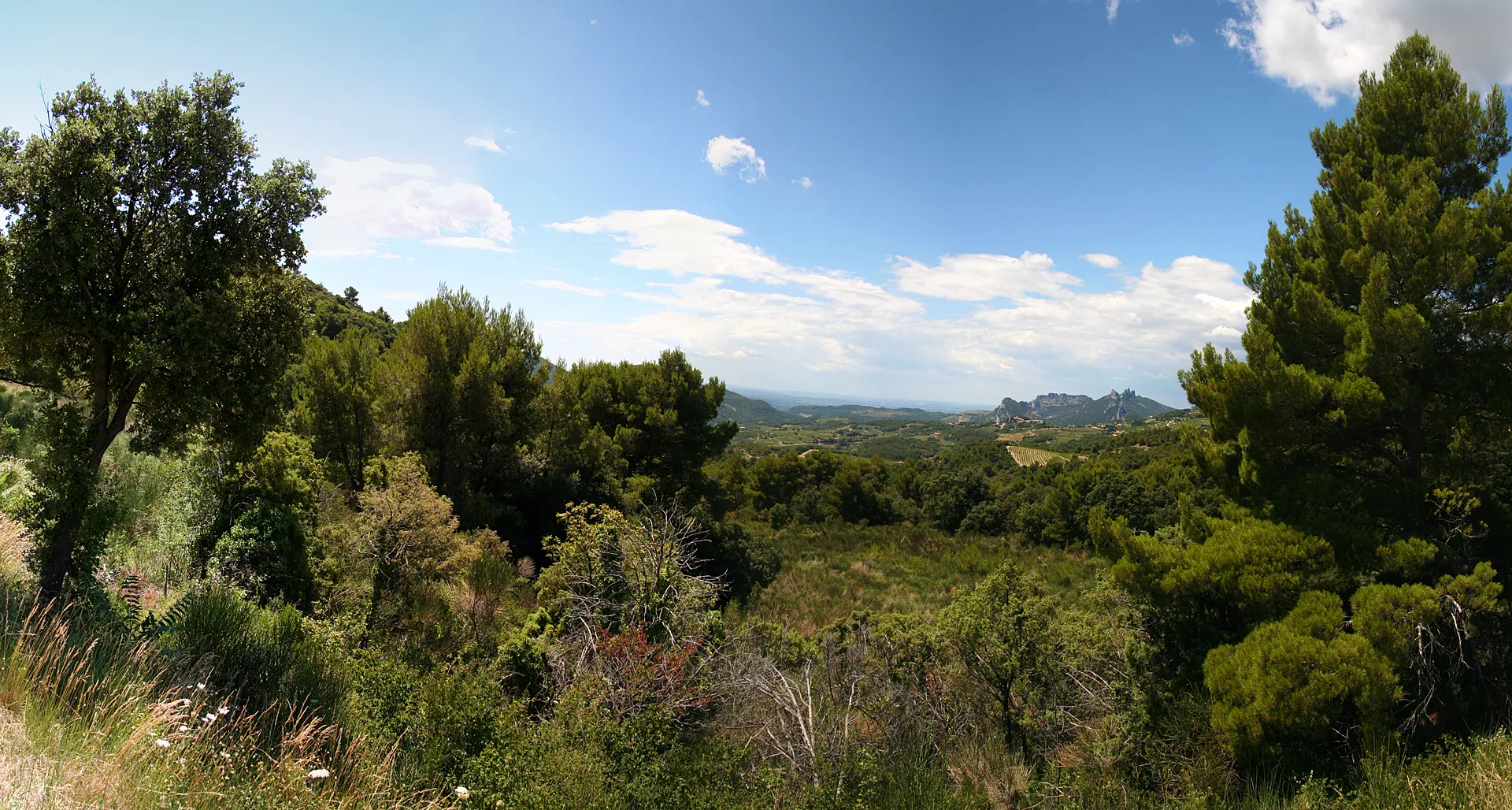 Photo showing: View around Col de la Chaine