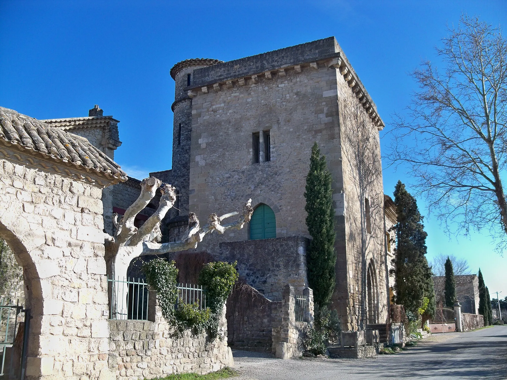 Photo showing: Chateau de Velorgues (hameau de l'Isle sur la Sorgue)