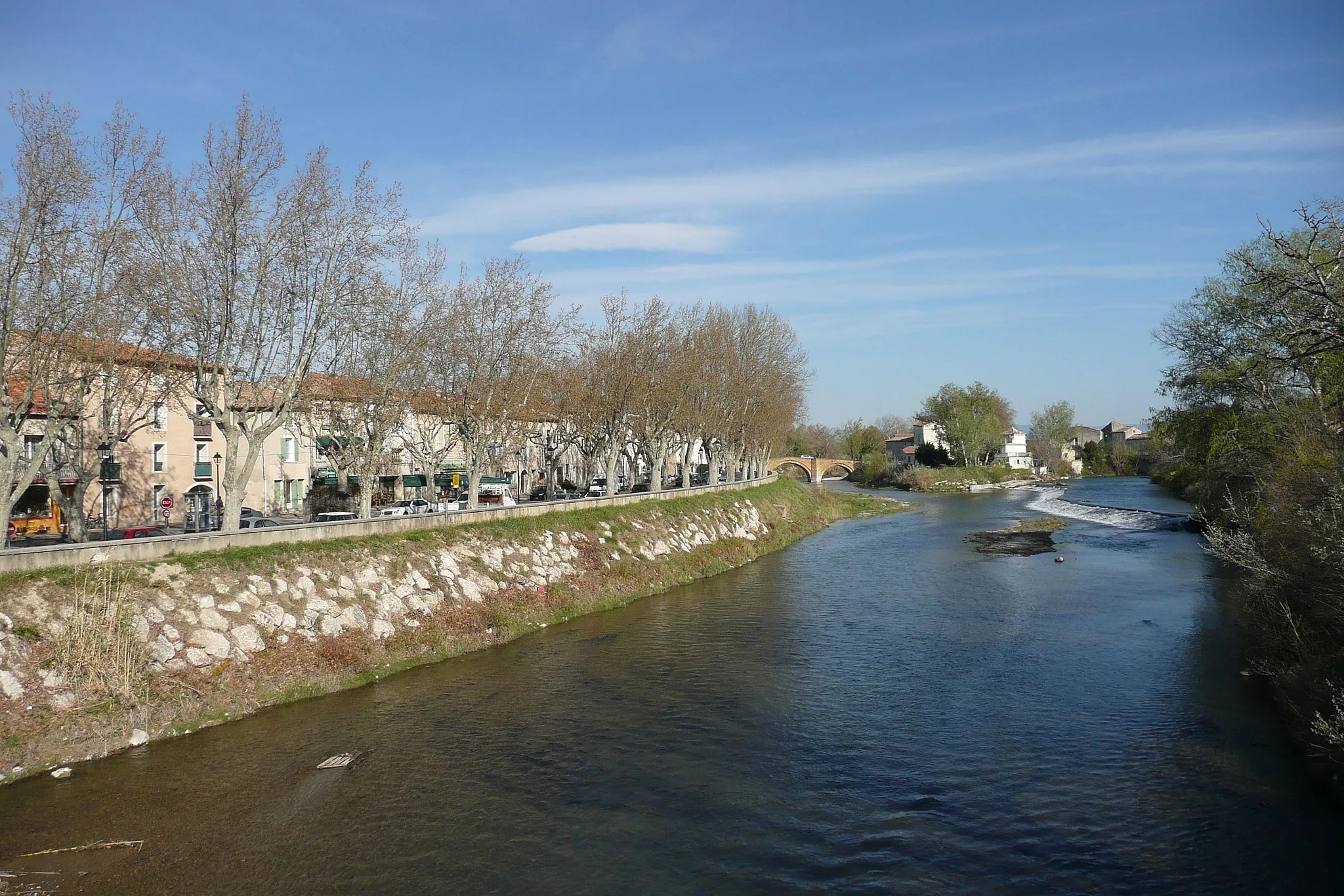 Photo showing: Rivière à Bédarrides.