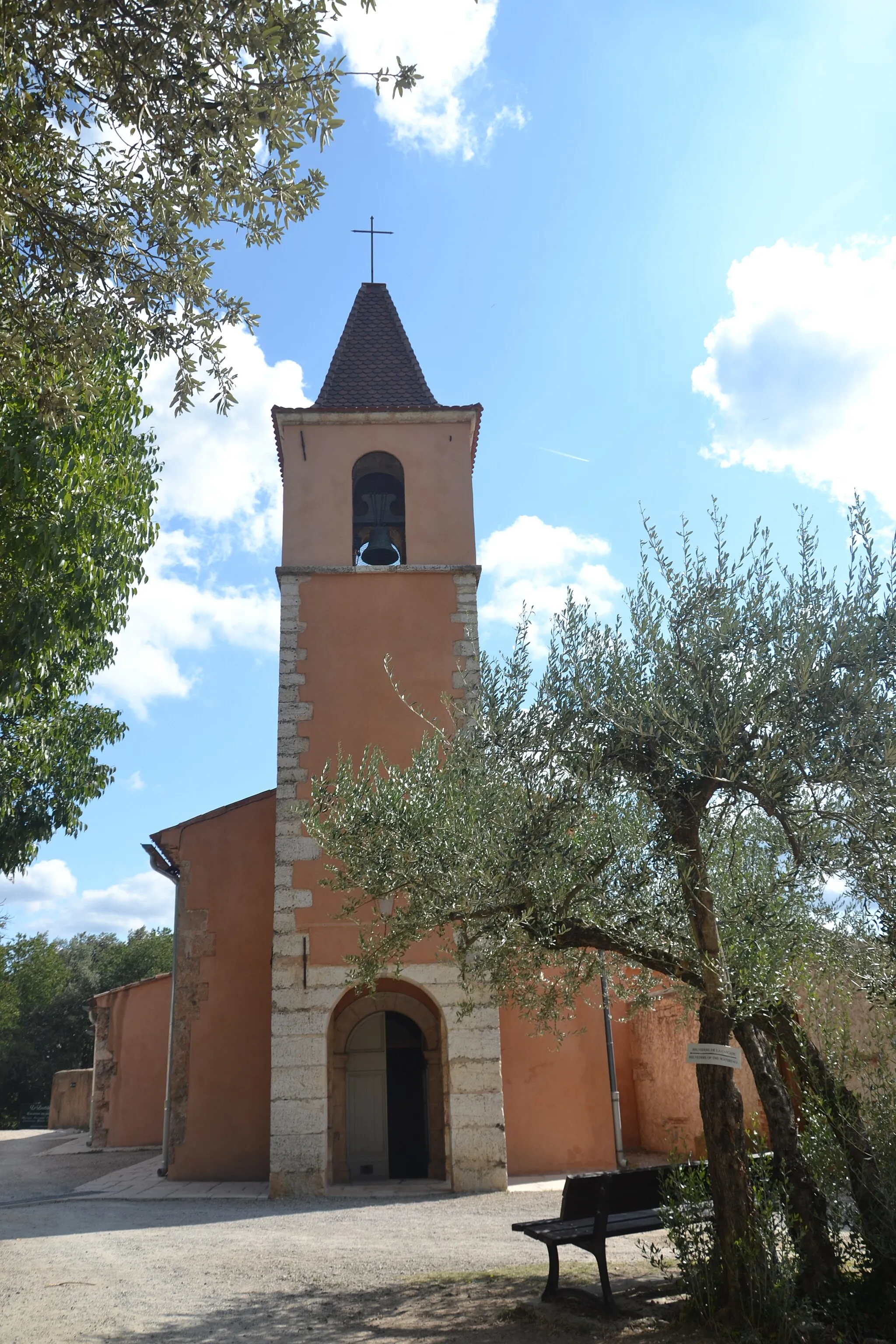 Photo showing: église de Sillans-la-Cascade