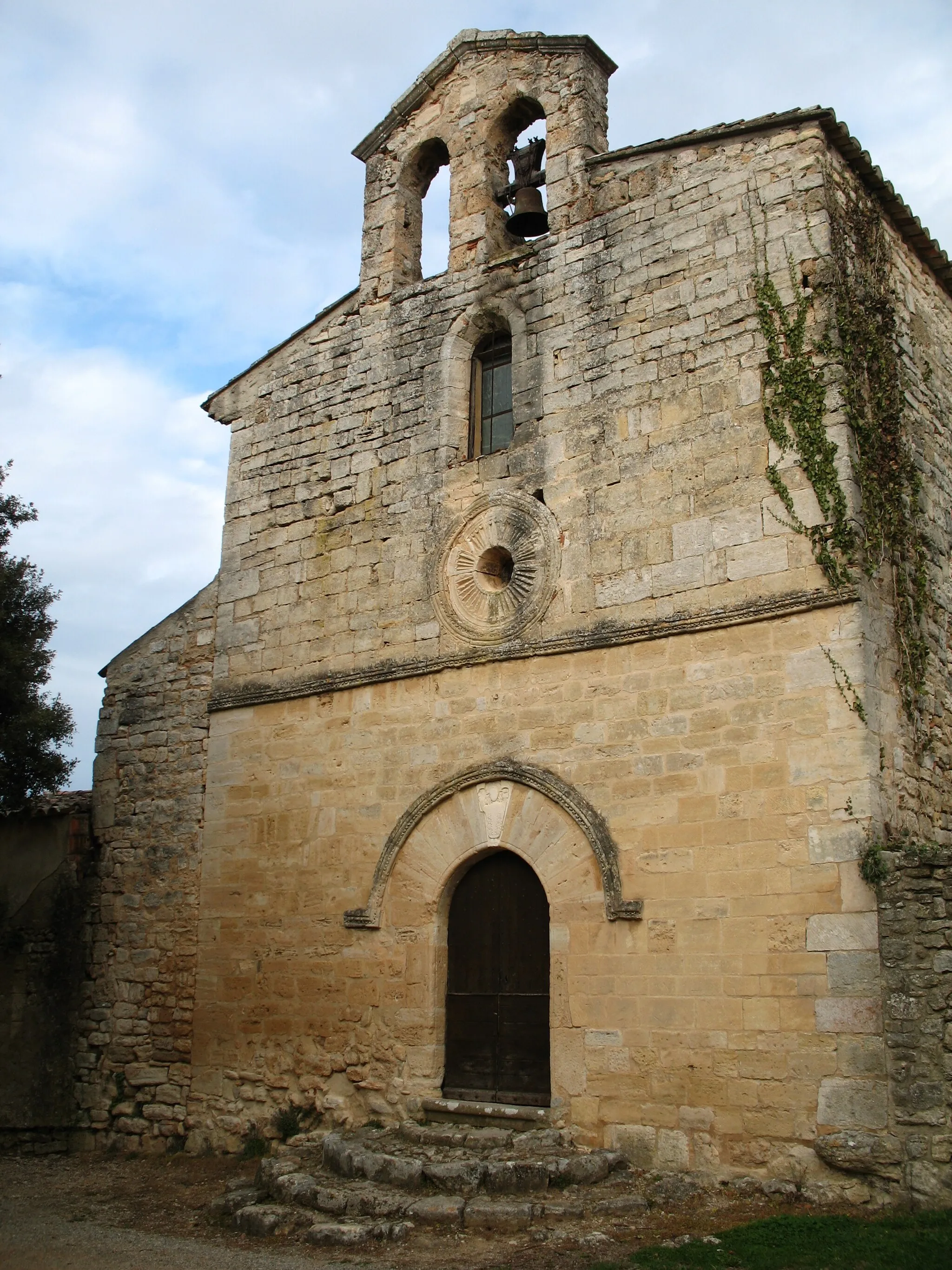 Photo showing: Brue-Auriac - Var - France - Chapelle Notre-Dame (frontside)