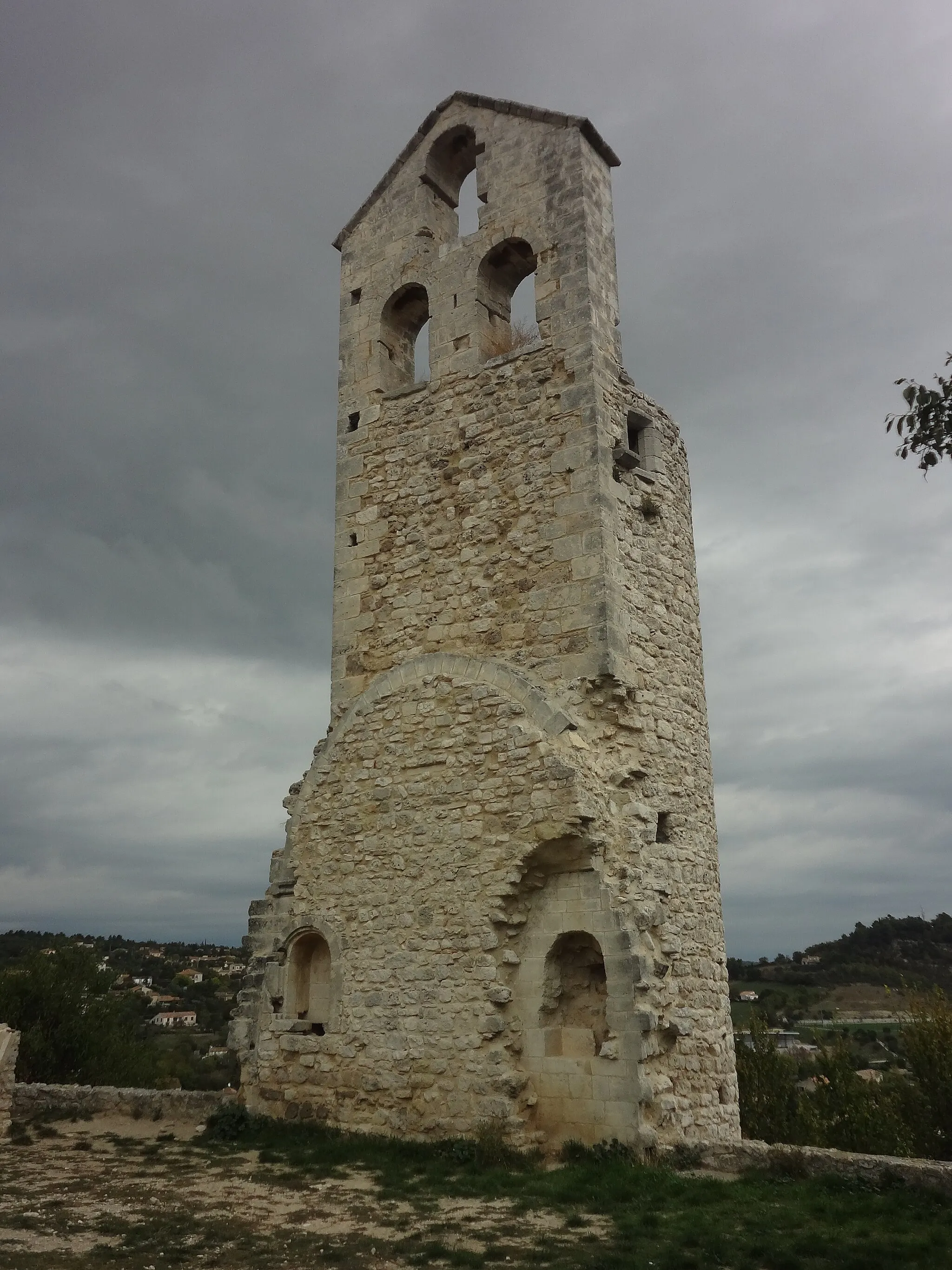 Photo showing: Clocher de l’ancienne église paroissiale et castrale Saint-Pierre de Reillanne
