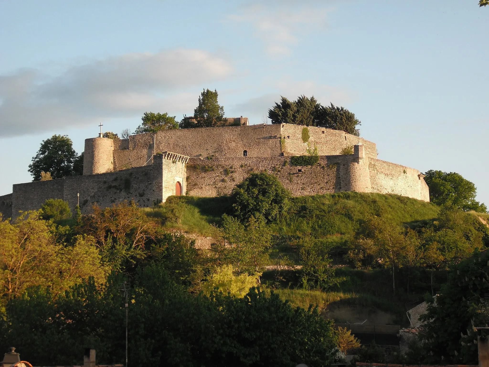 Photo showing: Château de Mane (Alpes-de-Haute-Provence).