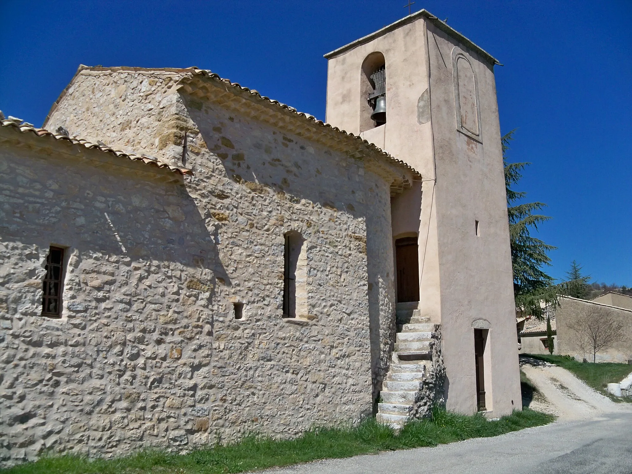 Photo showing: Chapelle de Jonquet, commune de La Rochegiron (04)