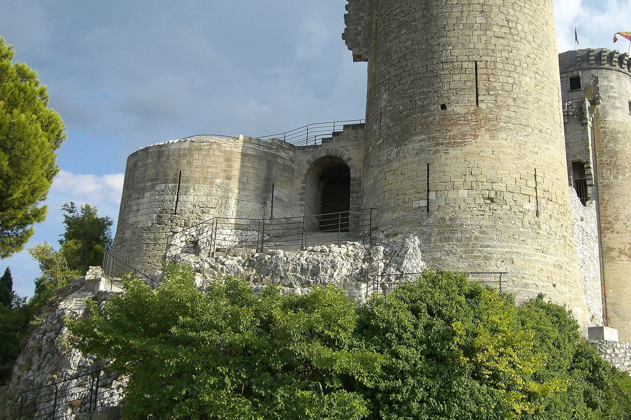 Photo showing: Chateau a Chateaurenard