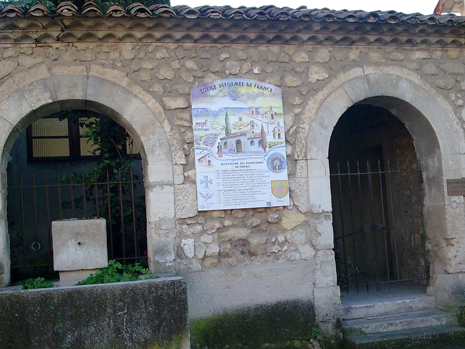 Photo showing: Eglise reformee de Pertuis