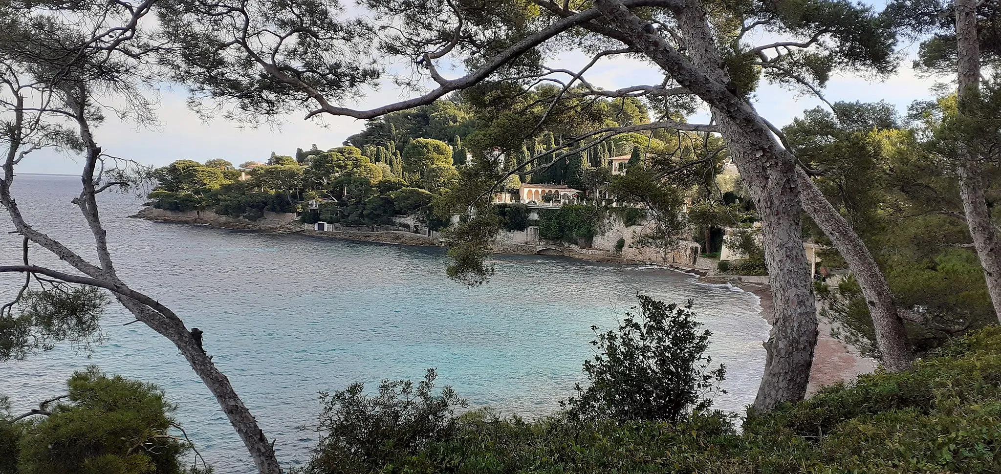 Photo showing: La plage de galets de la Paloma