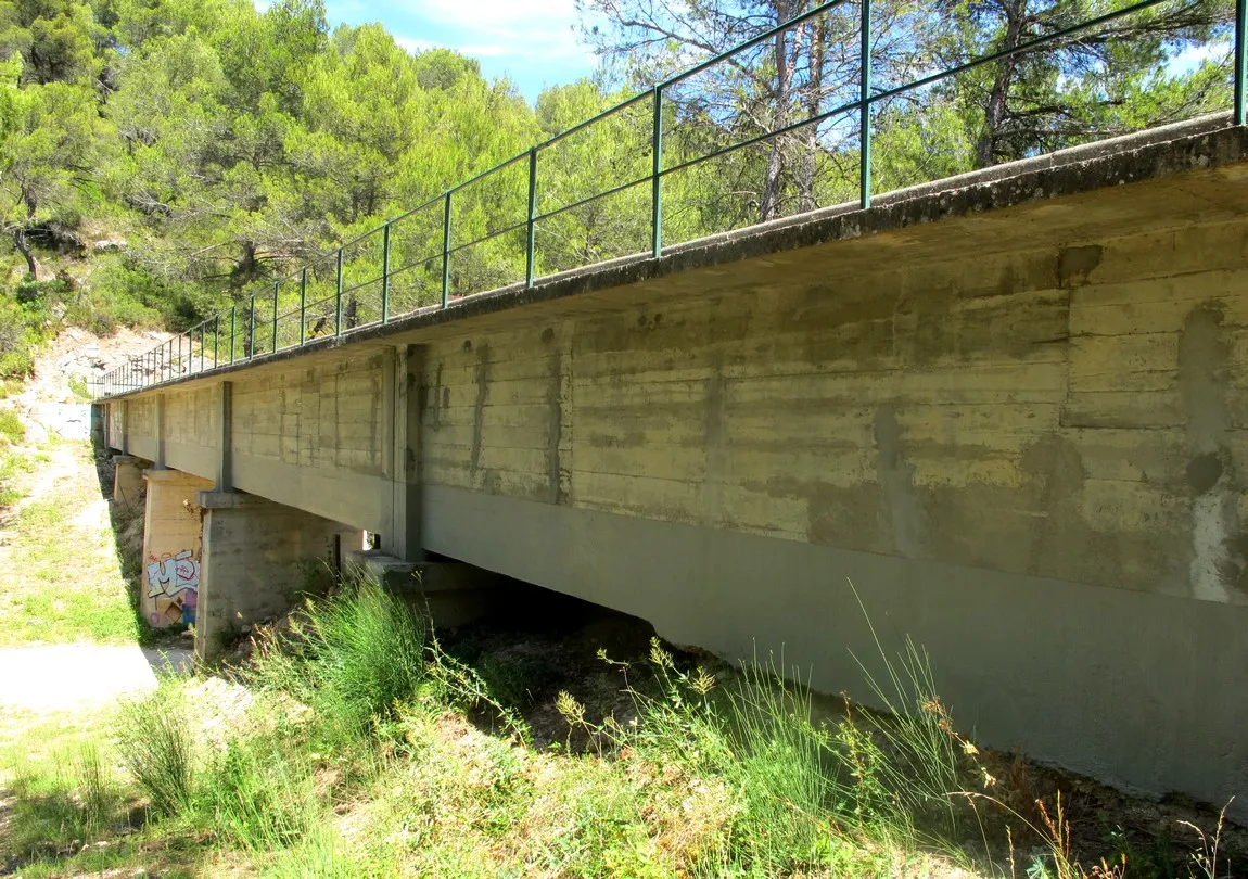 Photo showing: Autre vue latérale du pont-canal