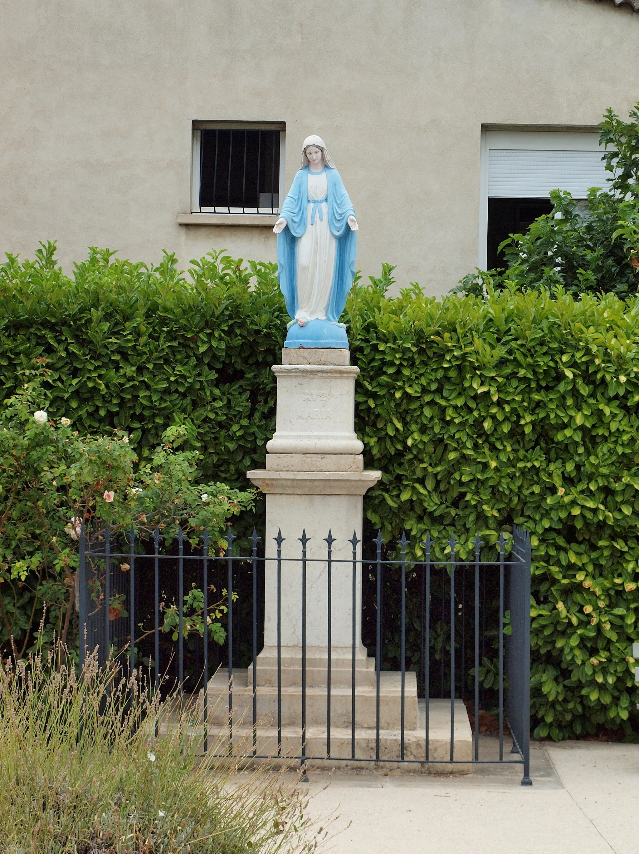 Photo showing: Peynier (Bouches-du-Rhône, France)