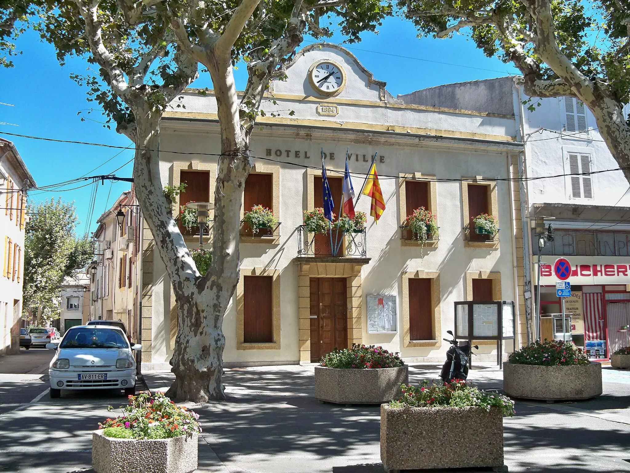 Photo showing: Mairie de Sénas, Bouche du Rhône, France