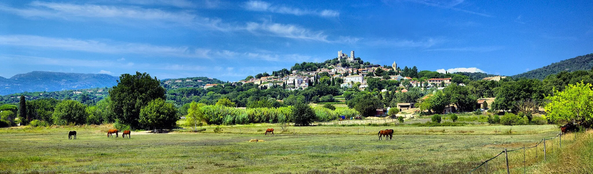 Photo showing: Grimaud