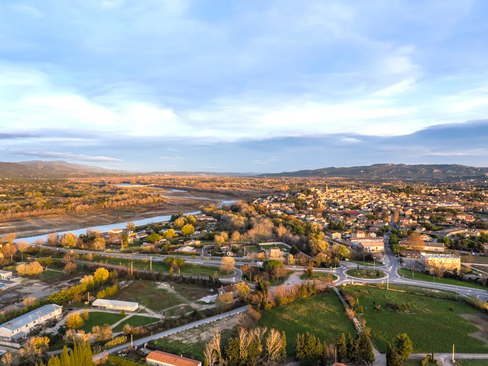 Photo showing: Vue aérienne des alentours de Mallemort